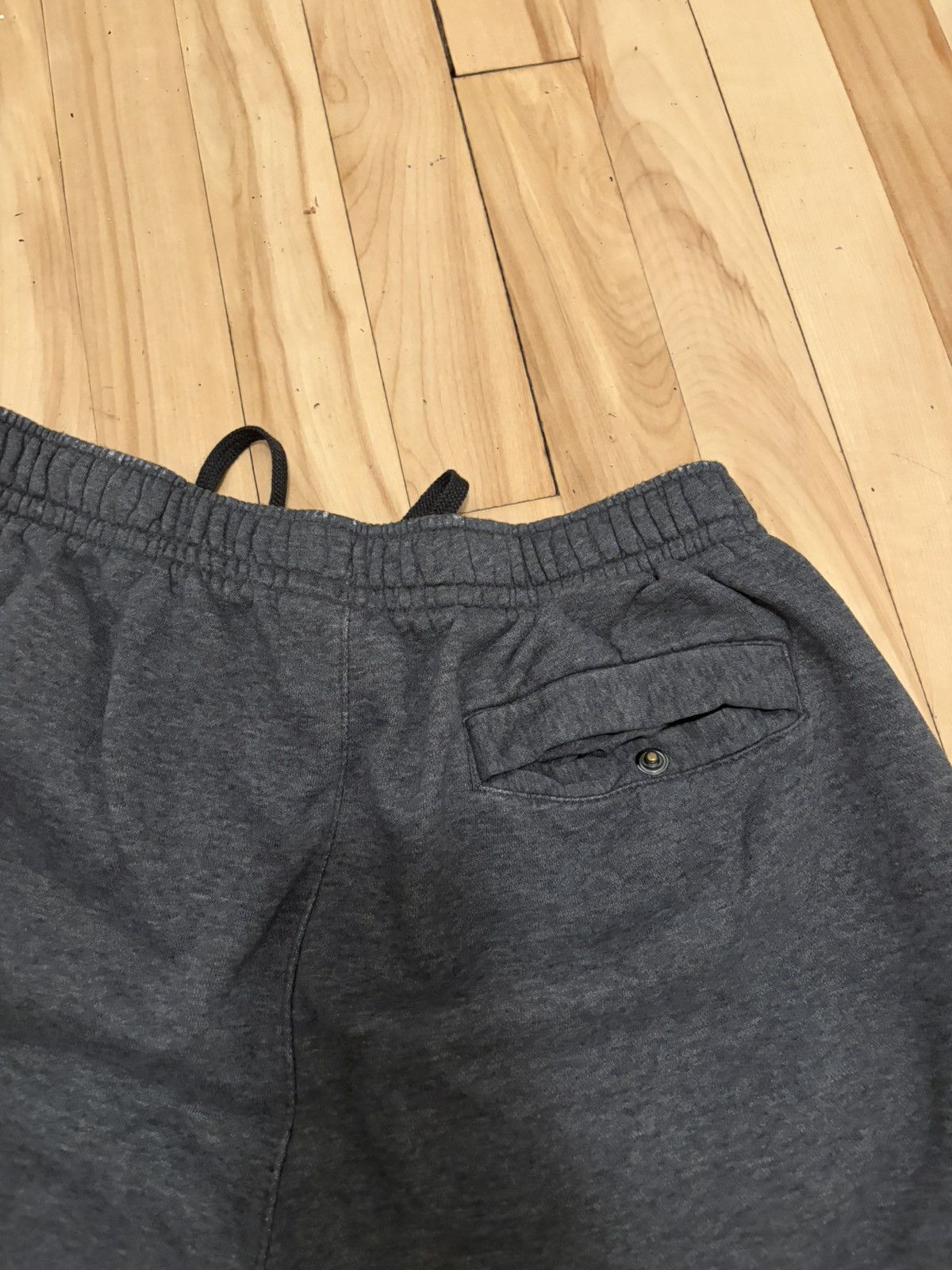 Nike Nike Sweatpants Size US 33 - 2 Thumbnail