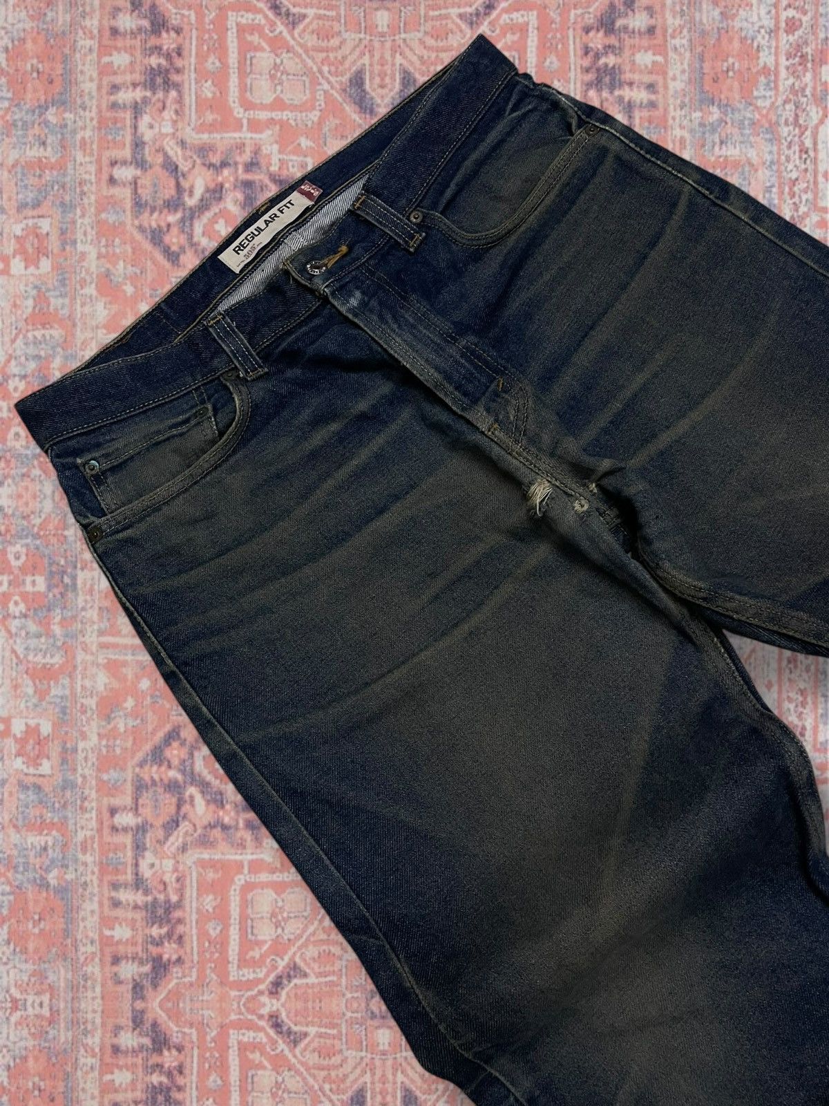 Levi's Vintage Clothing Vintage Designer Levis 505 Regular Fit Indigo Distressed Size US 35 - 7 Thumbnail