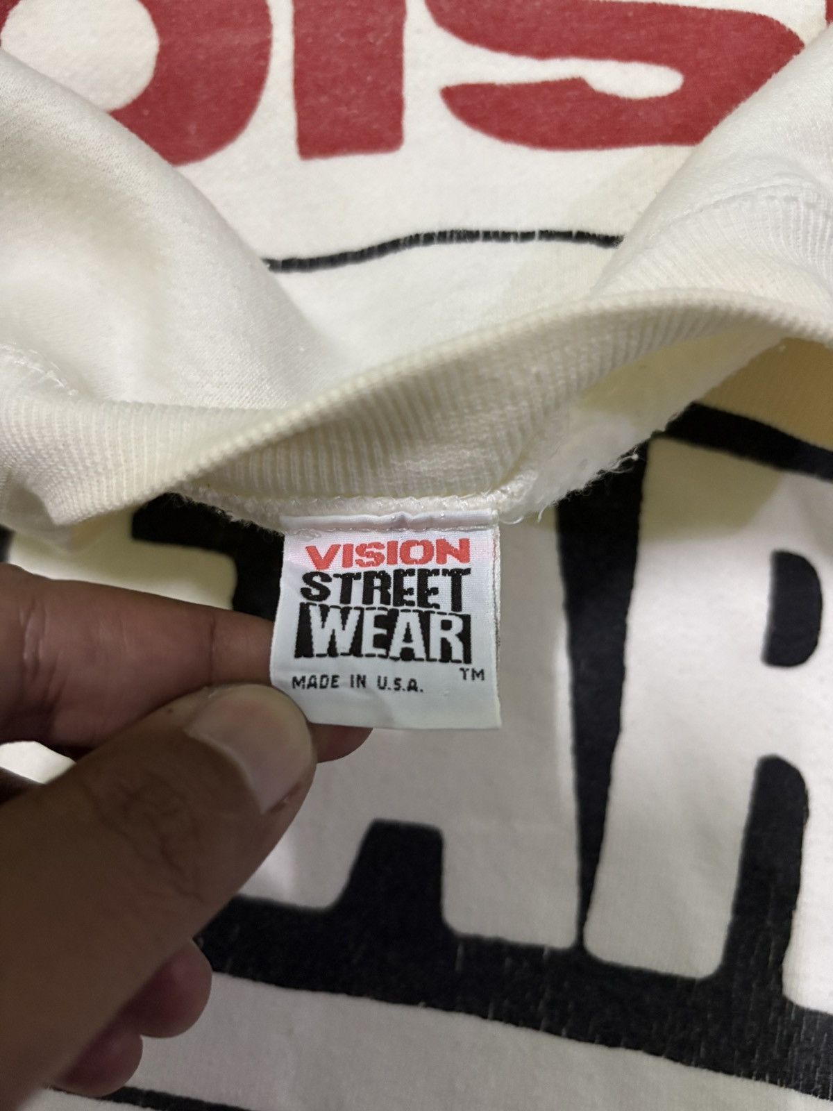 Vintage Vision Streetwear Sweatshirt Made in USA Size US L / EU 52-54 / 3 - 12 Thumbnail