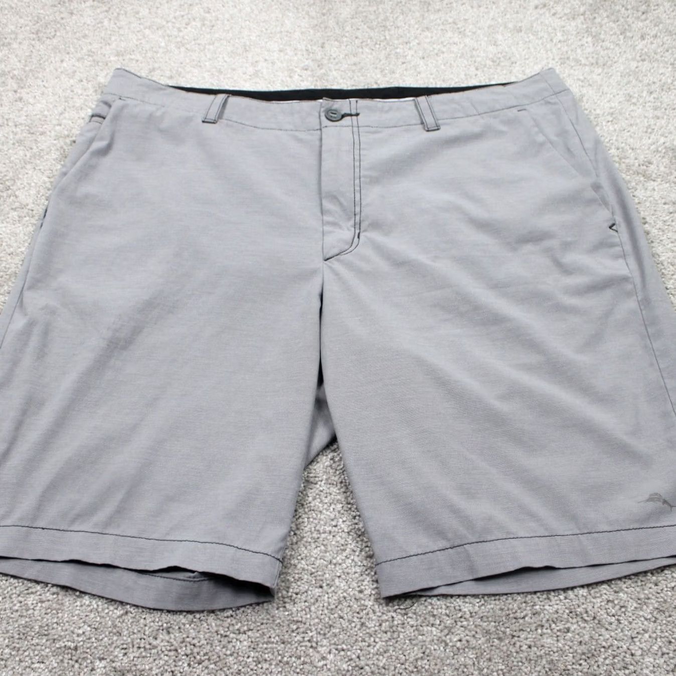 Tommy Bahama Tommy Bahama Bermuda Shorts Mens 38 Gray Poly/Cotton Stretch Inseam 10" Flat Front Zip Pocket Logo Casual Beach Size US 38 / EU 54 - 2 Thumbnail