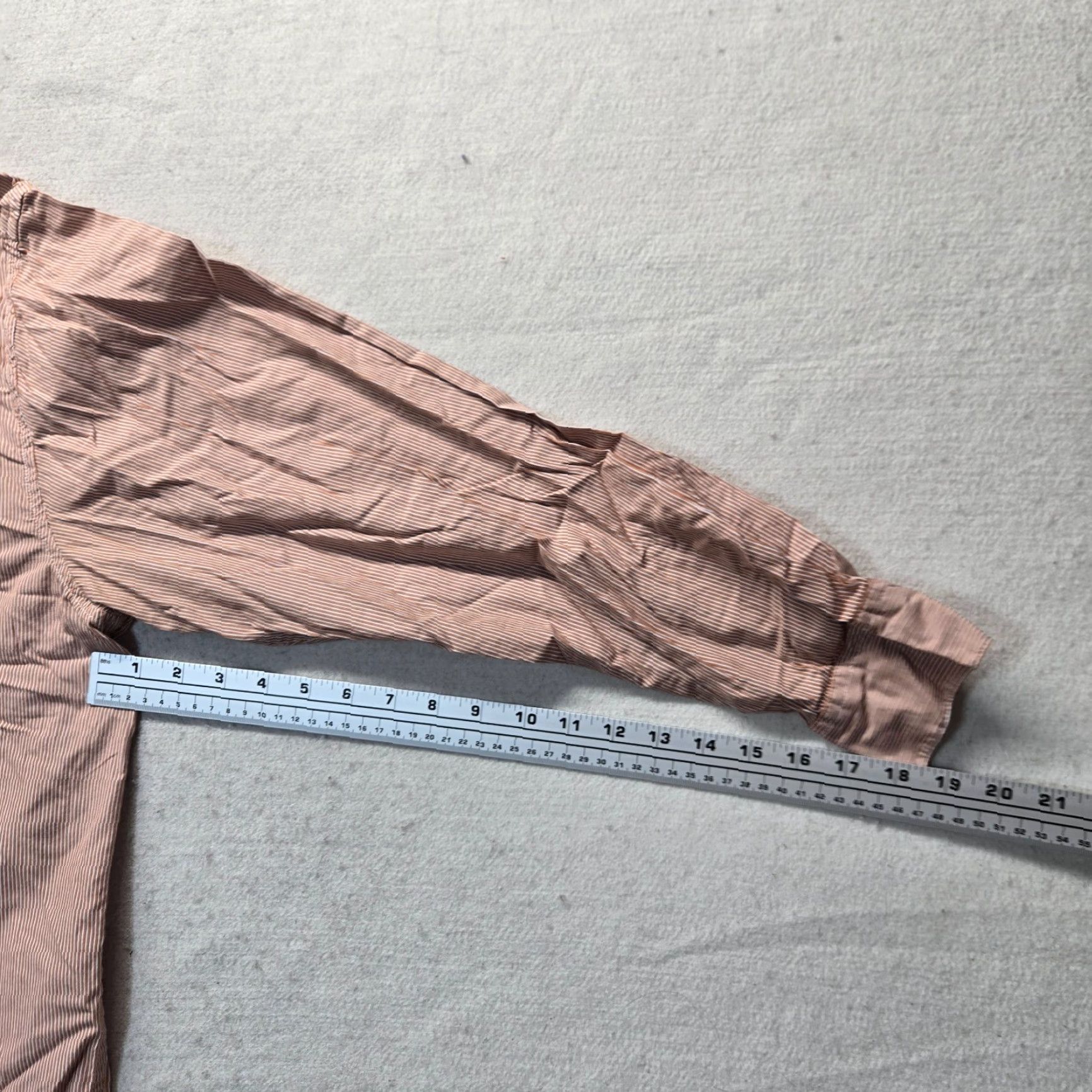 Old Navy Old Navy Shirt Orange Striped Button-Up Long Sleeve Adult Men XL Slim Size Orange Striped Button-Up Shirt Men XL Old Navy Size US XL / EU 56 / 4 - 4 Thumbnail