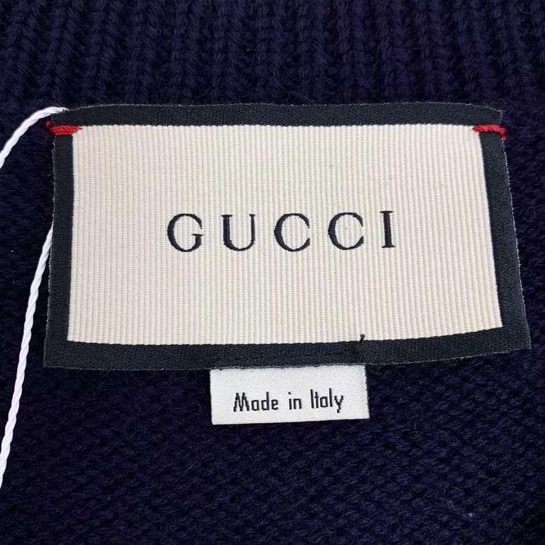 Gucci Gucci Dark blue bee embroidery V-neck wool long-sleeved swe Size US L / EU 52-54 / 3 - 5 Thumbnail