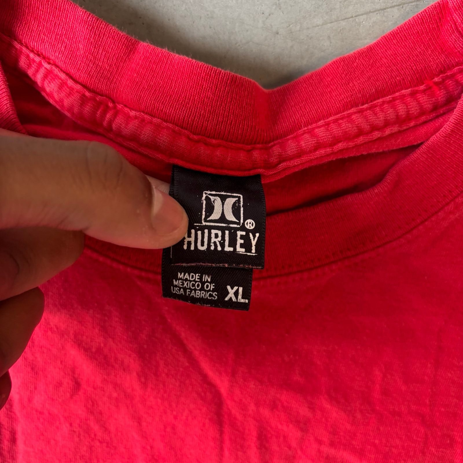 Hurley Vintage Red Hurley Skater T-shirt Size US XL / EU 56 / 4 - 5 Thumbnail