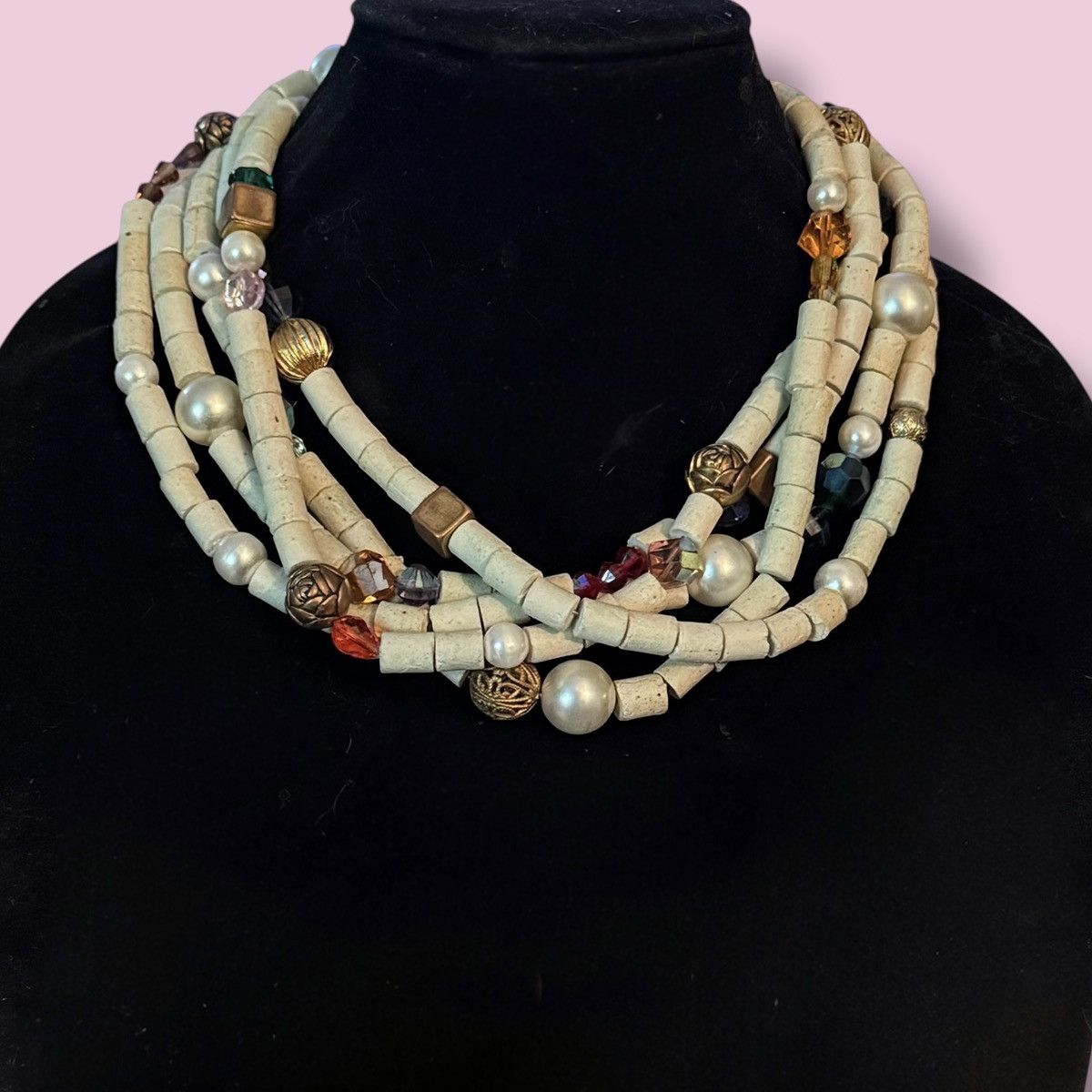 Vintage Vintage multi strand porcelain bead statement necklace Size ONE SIZE - 1 Thumbnail