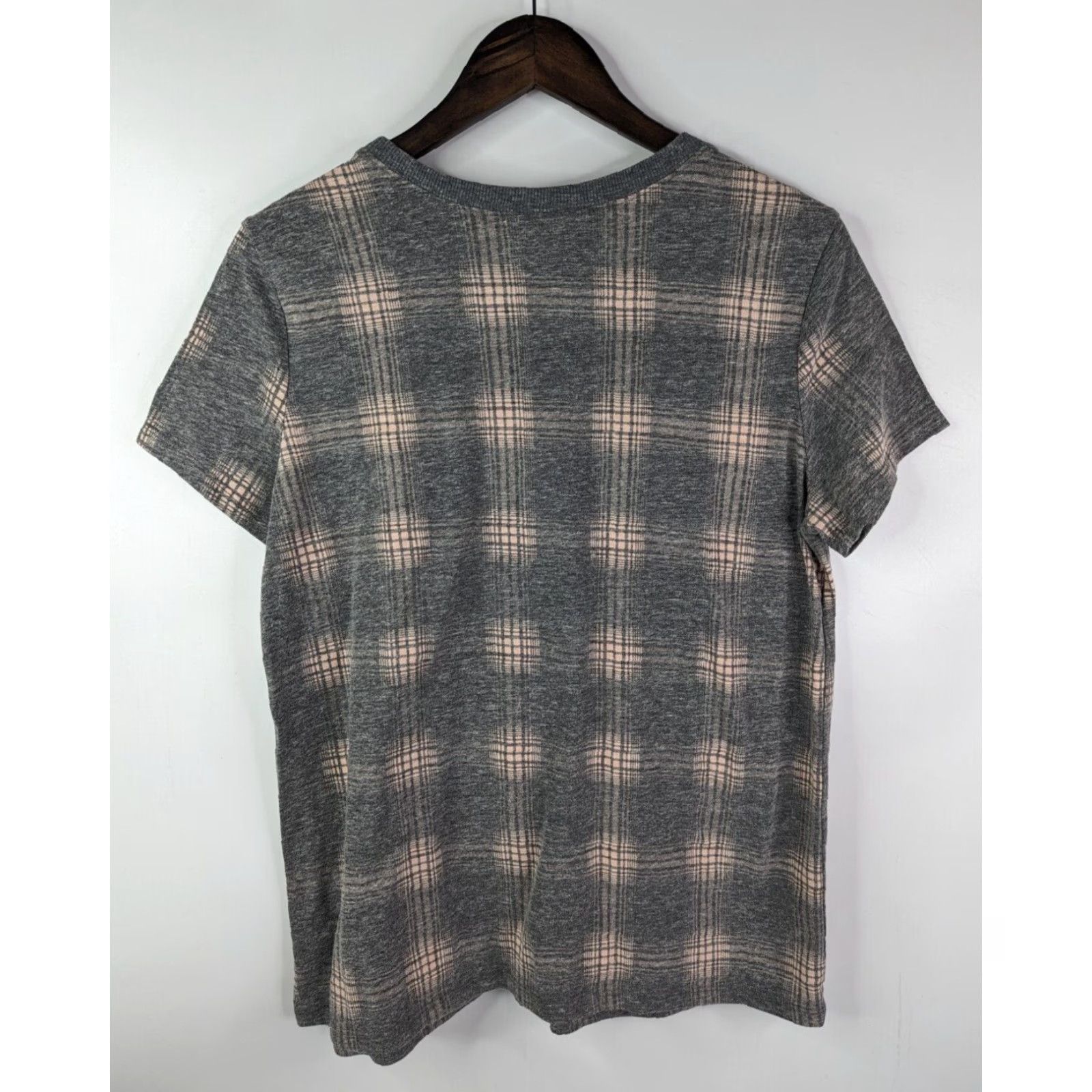 Torrid Torrid Pink Plaid T-Shirt Short Sleeve Cotton Polyester Viscose Jersey Classic Fit 00 Women Global: 00 Pink Plaid T-Shirt Size XXS / US 00 / IT 34 - 3 Thumbnail