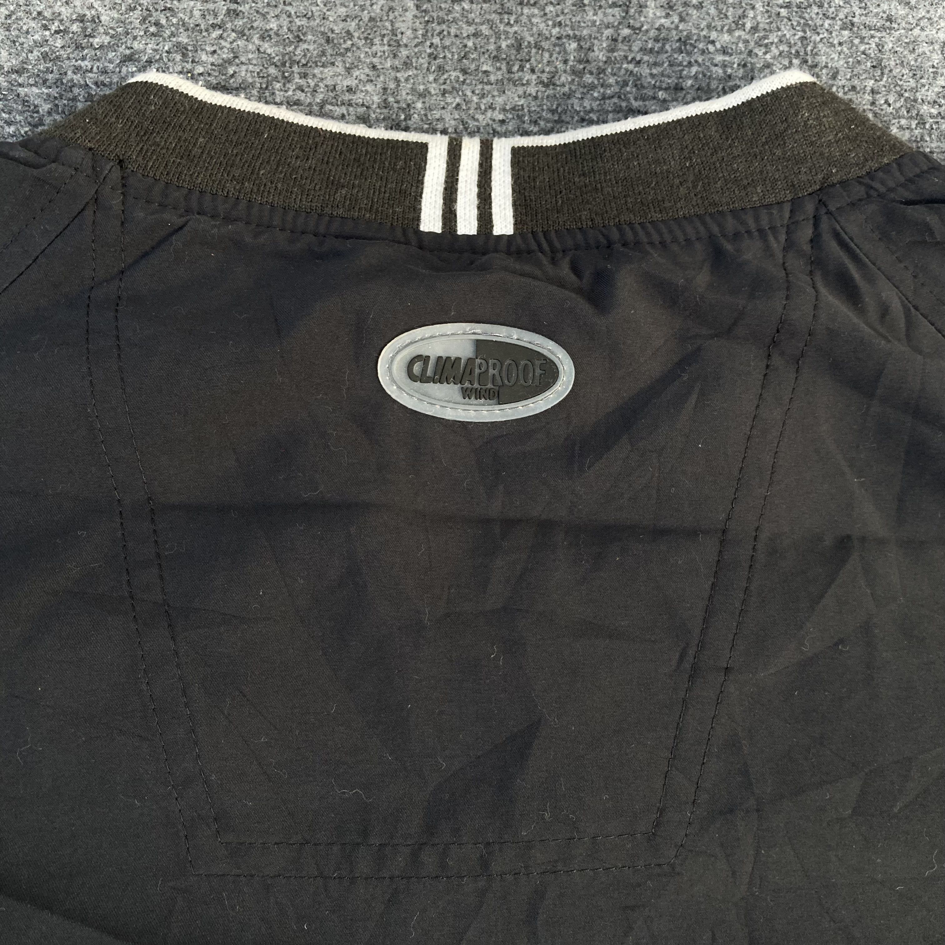 Adidas Vtg Adidas Three Block Pullover Streetwear Sweater Size US M / EU 48-50 / 2 - 7 Thumbnail