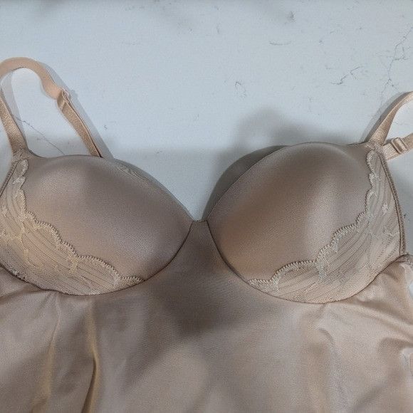 Spanx SPANX Red Hot beige colored dress Shapewear Sz Small Size ONE SIZE - 3 Thumbnail
