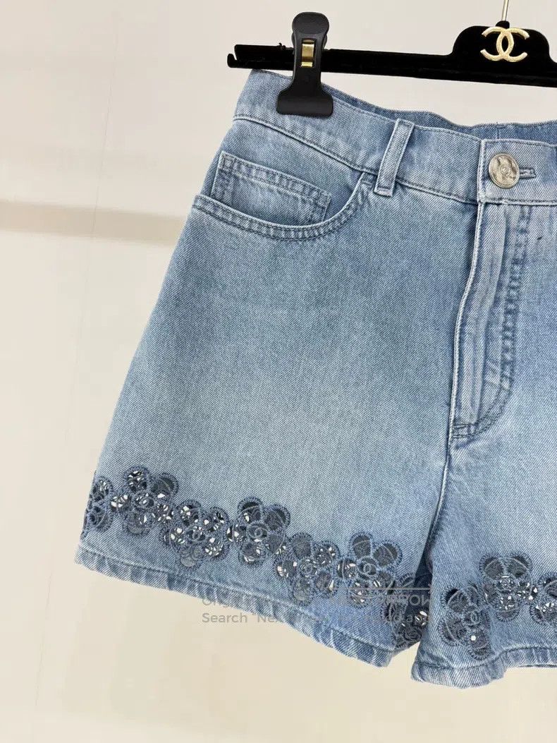 Chanel Chanel 24P hollow denim shorts Size 42" / US 20 - 2 Thumbnail