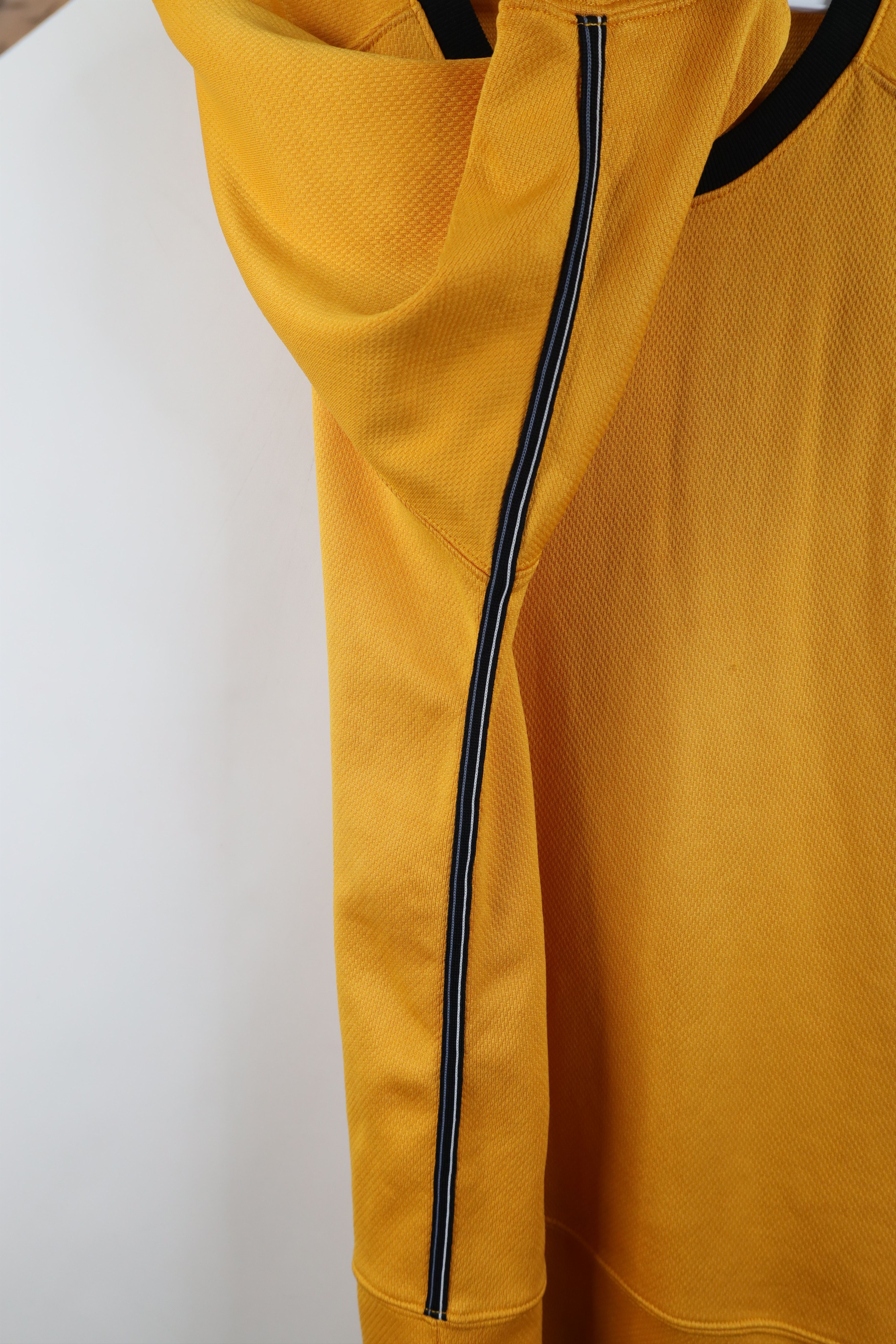 Nike Vintage 90s Nike Center Swoosh Heavy Thermal Knit T-Shirt Size US XL / EU 56 / 4 - 8 Thumbnail