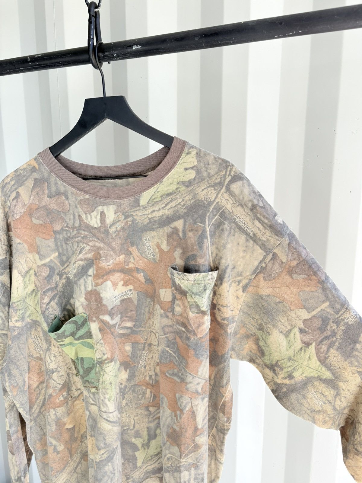 Vintage Vintage Camo Blank Pocket Shirt FadedDistressed Band Grunge Size US XXL / EU 58 / 5 - 3 Thumbnail