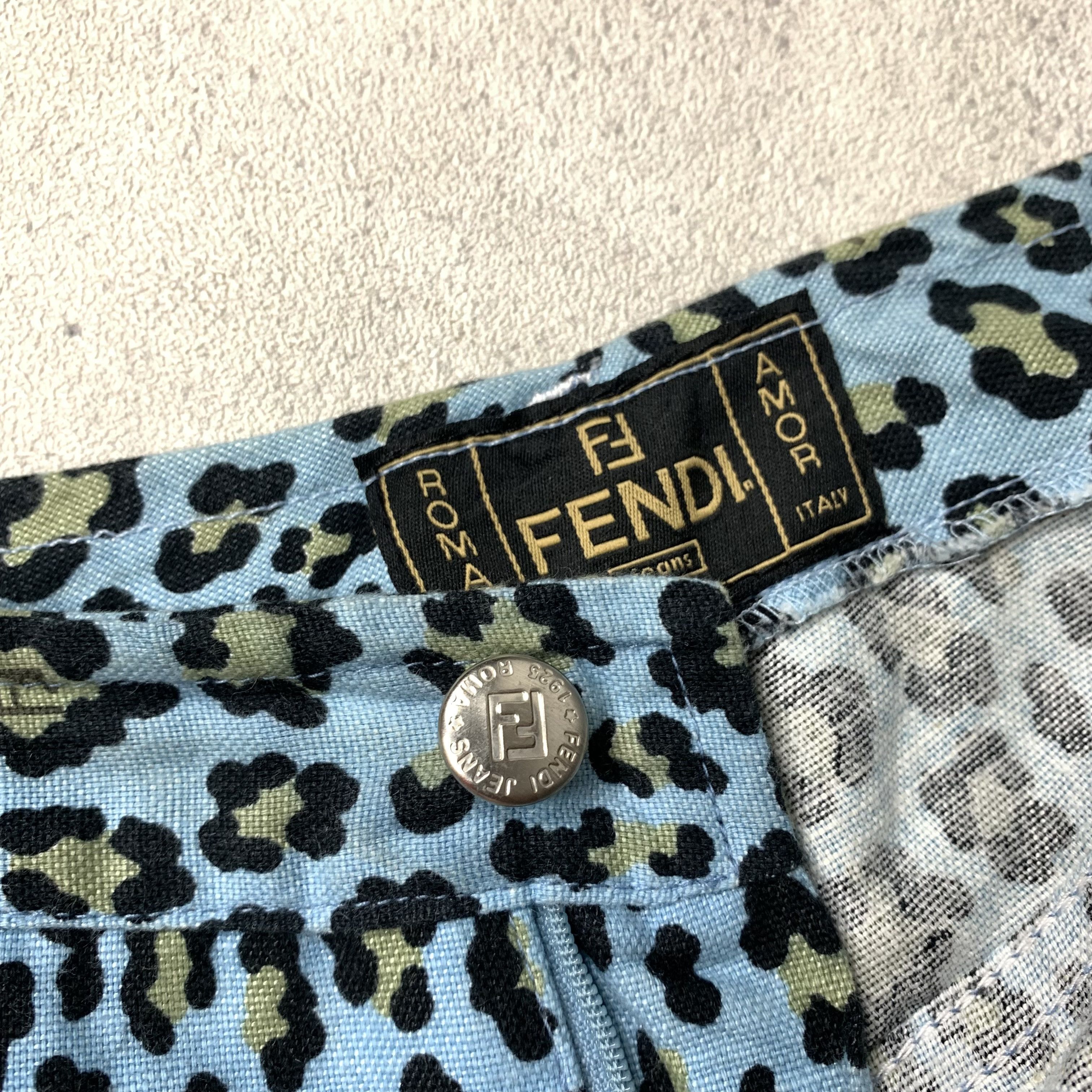 Fendi Vintage Fendi Leopard Trousers Pants Size 27" / US 4 / IT 40 - 7 Thumbnail