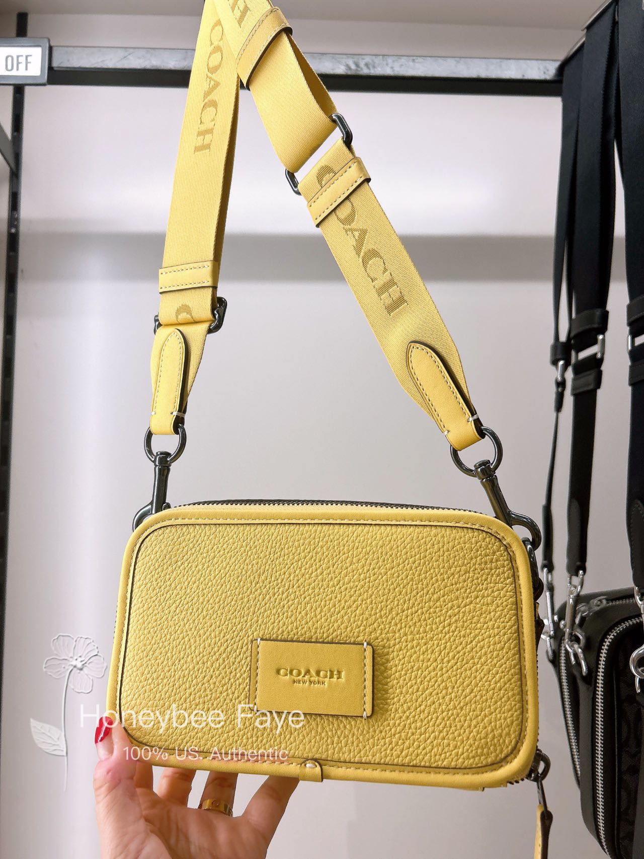 image of NWT Coach Wyatt Crossbody Cm113 in Gunmetal/Retro Yellow, Women's