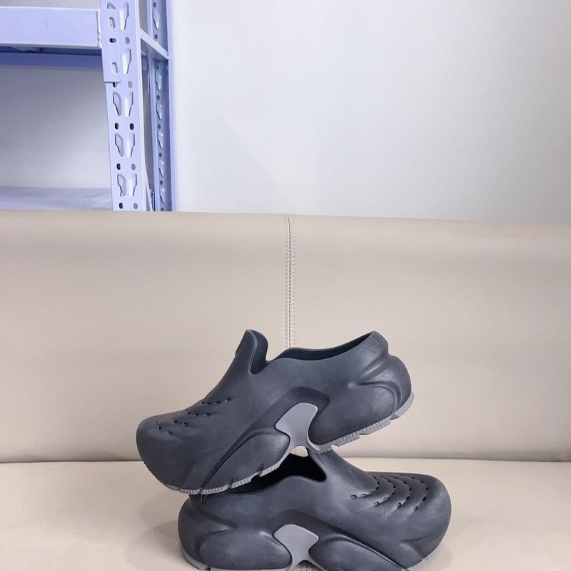Louis Vuitton Louis Vuitton Shark Slip-On Casual Shoes -2508 Size US 8 / EU 41 - 5 Thumbnail