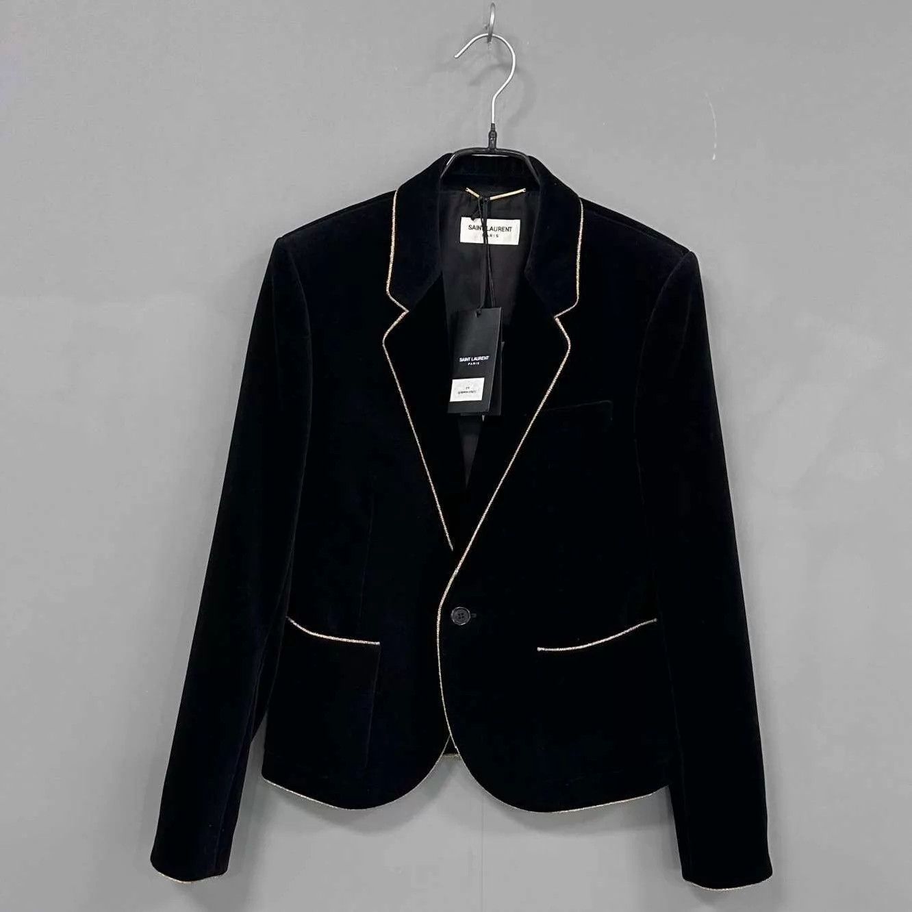 Saint Laurent Paris Saint Laurent Women's Black Velvet Blazer 38 Size S / US 4 / IT 40 - 1 Thumbnail