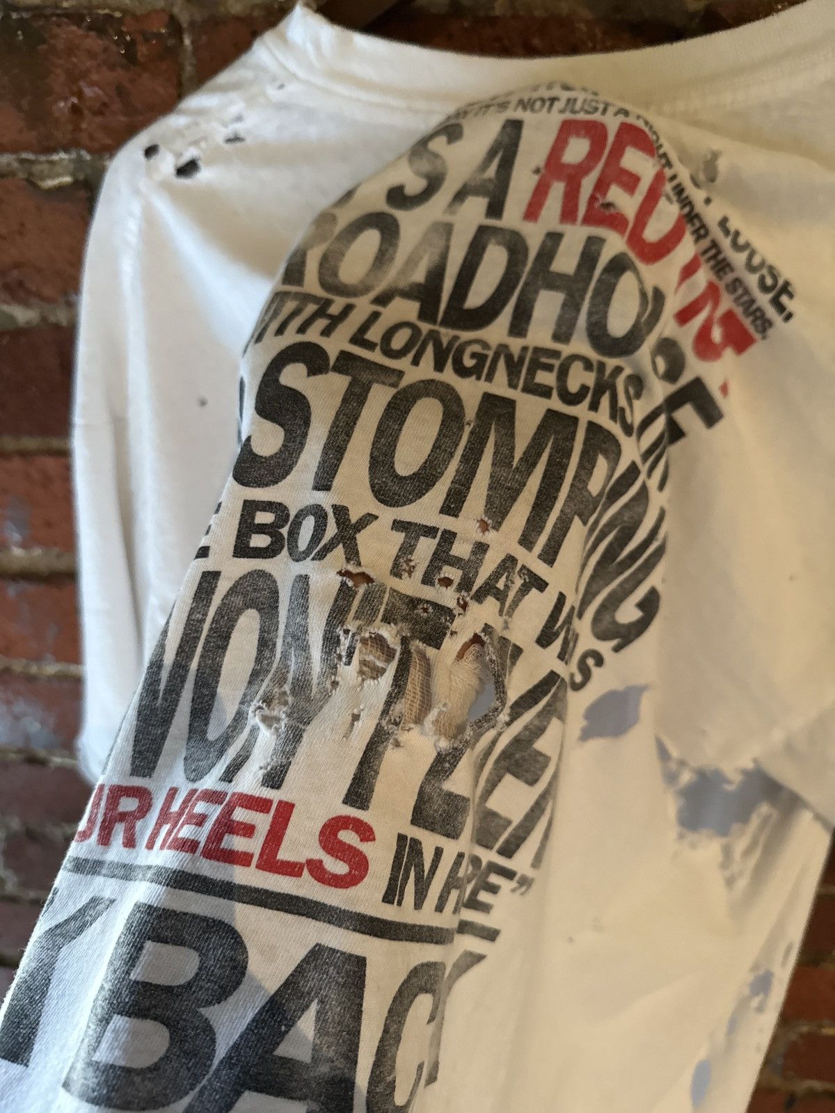 Vintage Thrashed Marlboro pocket tee shirt Size US XL / EU 56 / 4 - 3 Thumbnail