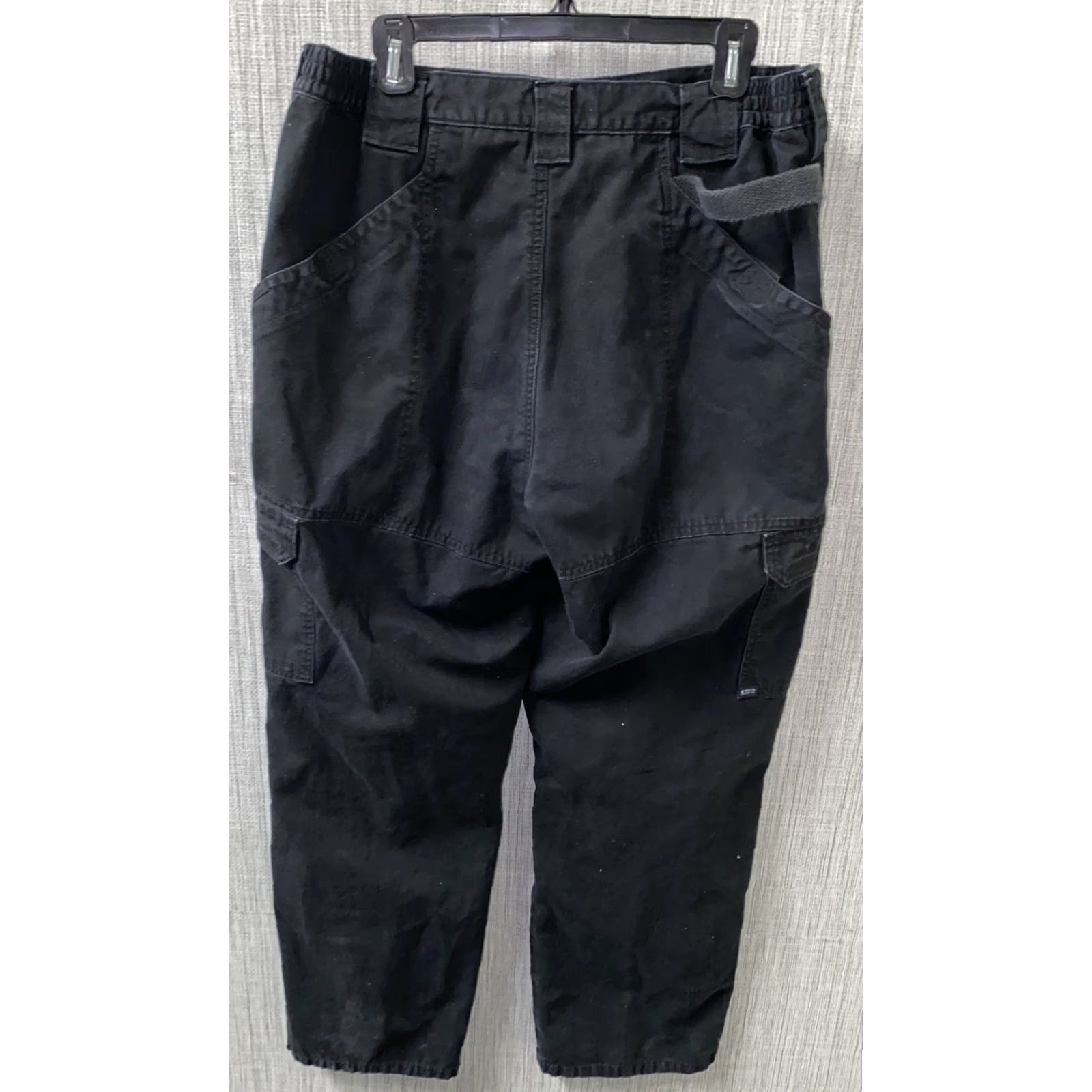 Vintage 5.11 Tactical Series Mens Black Cargo Multi Pocket Pants 34 In Waist 34 X 31 Inseam Cargo Pocket Mens Pants Regular Fit Casual Size US 34 / EU 50 - 4 Thumbnail