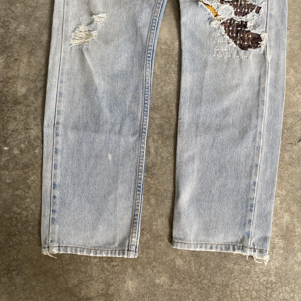 Levi's Vintage 90’s Levis 505 Sashiko Boro Light Blue Remark Jeans Size US 29 - 8 Thumbnail