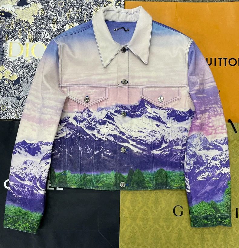 Louis Vuitton LV Gradient Snow Mountain Denim Jacket Size US M / EU 48-50 / 2 - 1 Thumbnail