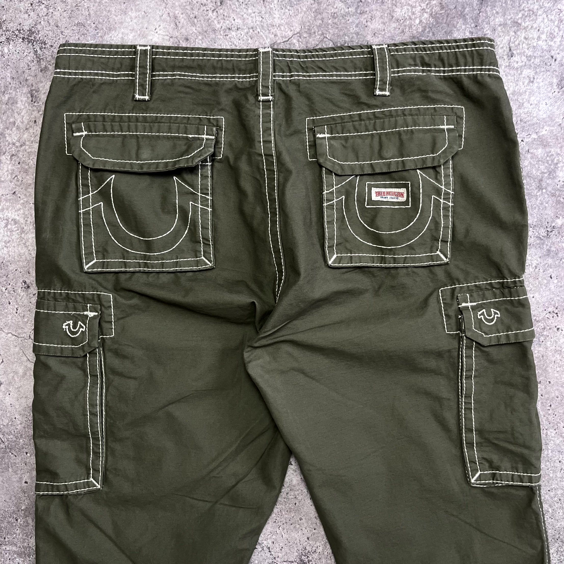 True Religion True Religion Cargo Green Khaki Pants Big T Size 38 2XL Size US 38 / EU 54 - 3 Thumbnail