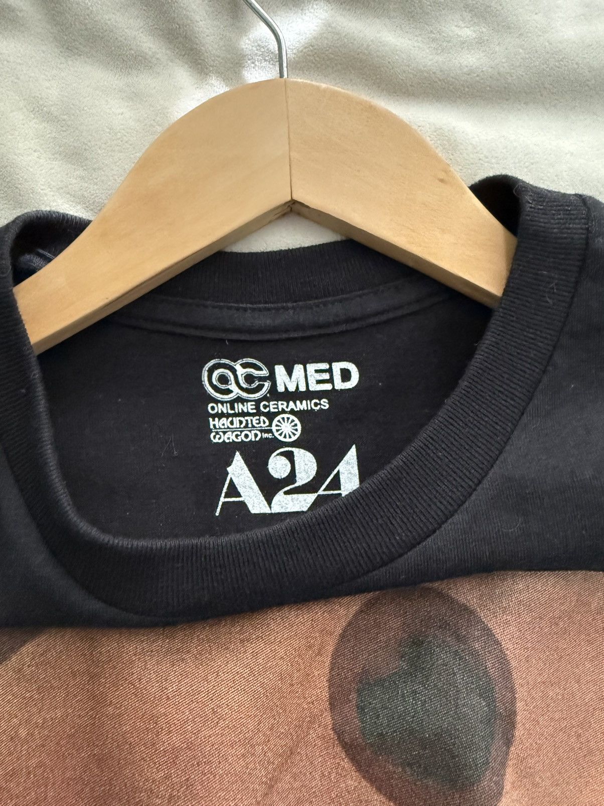 A24 × Online Ceramics Online Ceramics A24 Hereditary T-Shirt Size US M / EU 48-50 / 2 - 3 Thumbnail