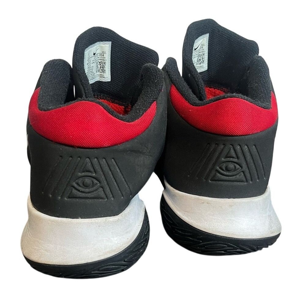 Nike Nike Kyrie Flytrap Athletic Sneakers Black/Red Size 10.5 Size US 10.5 / EU 43-44 - 4 Thumbnail