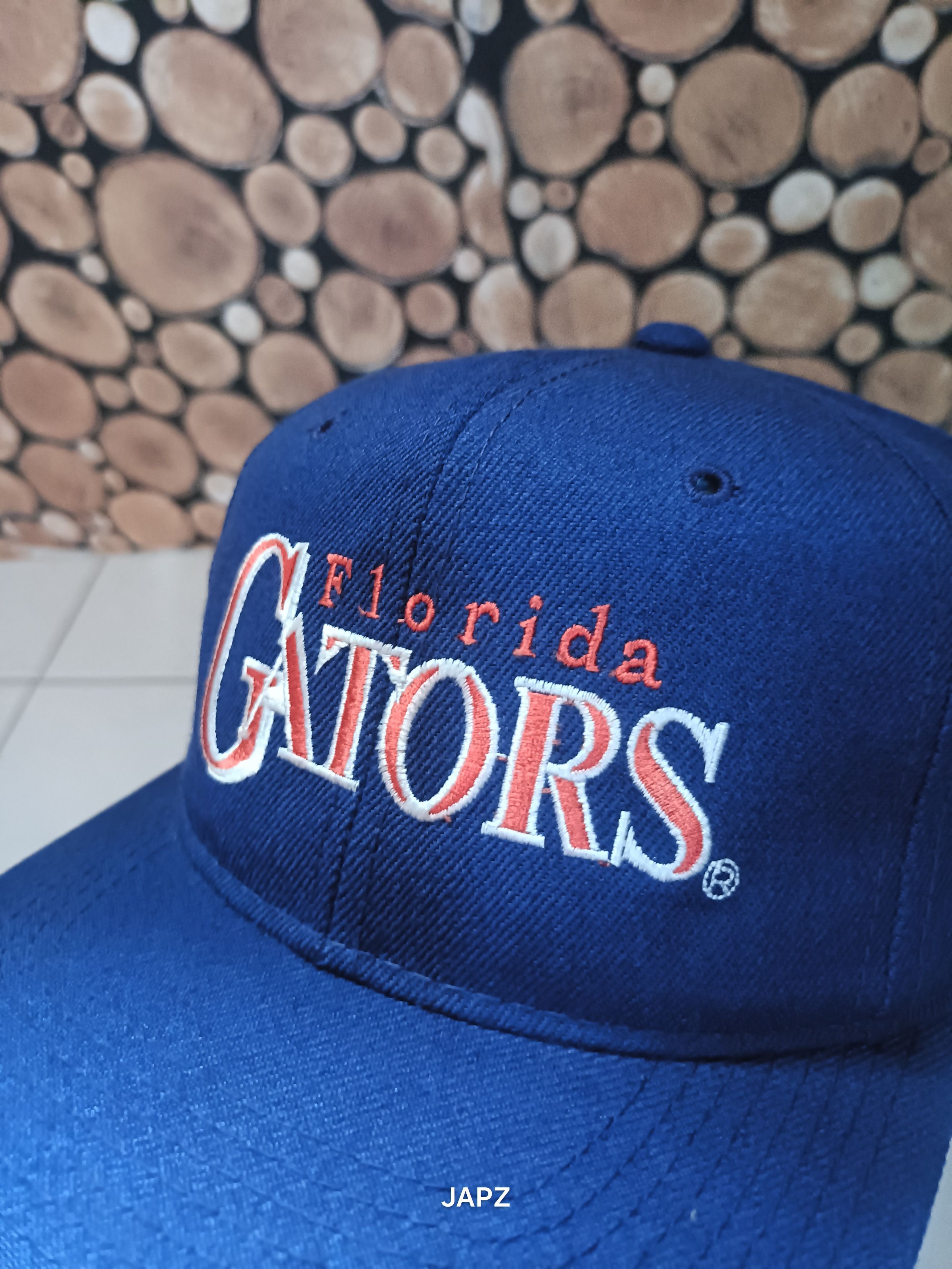 NCAA Vintage Florida gators script NCAA fitted cap double hit Size ONE SIZE - 6 Thumbnail