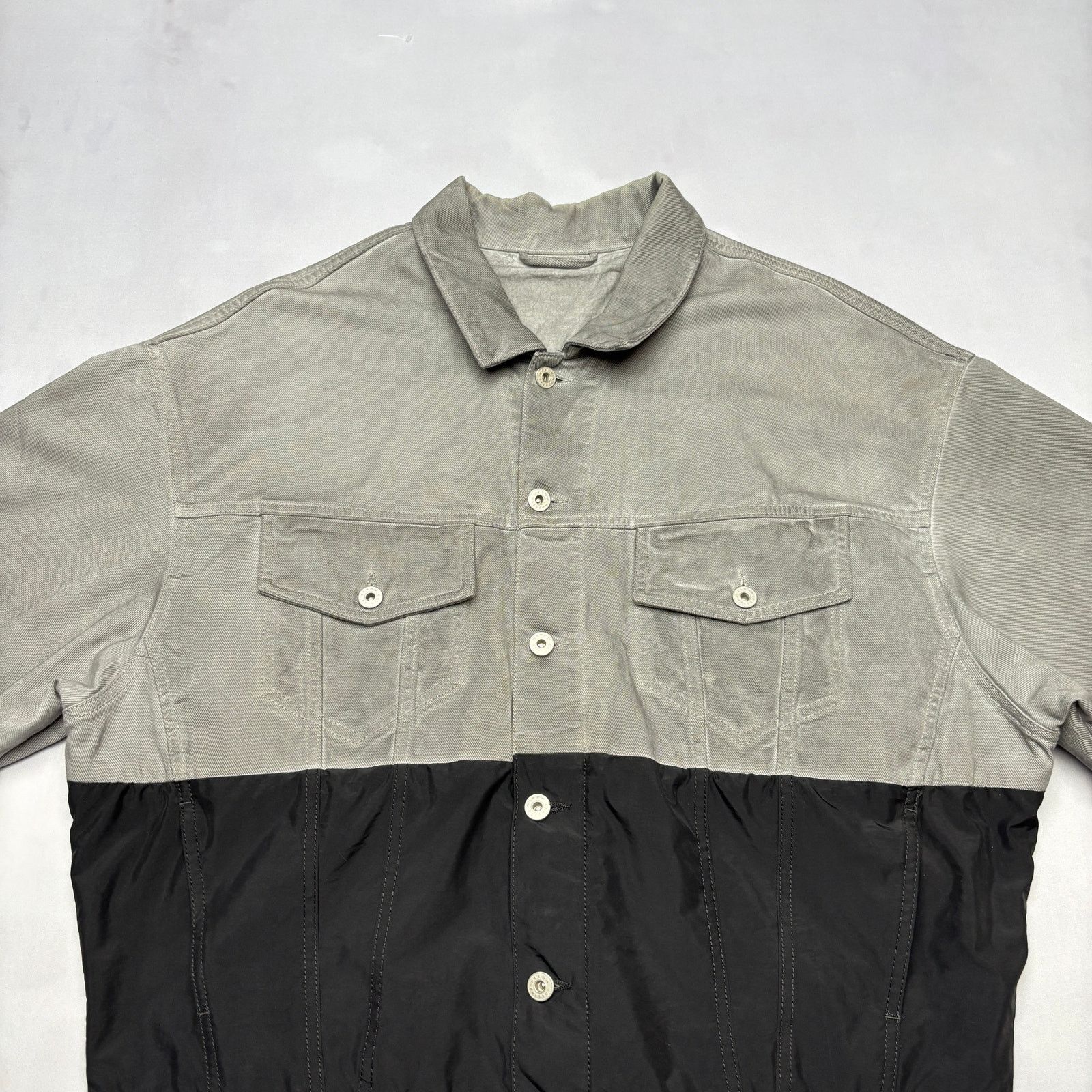 Heron Preston Heron Preston Half and Half Trucker Jacket Men's M Two Tone Size US M / EU 48-50 / 2 - 2 Thumbnail
