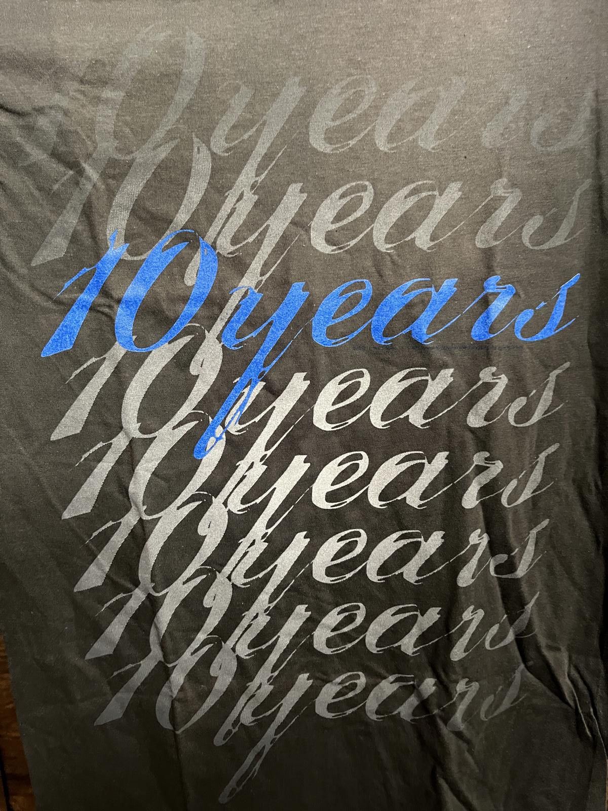 Other 10 Years Band Tour 2012 T-shirt Rib Cage on Back -M Size US M / EU 48-50 / 2 - 3 Thumbnail