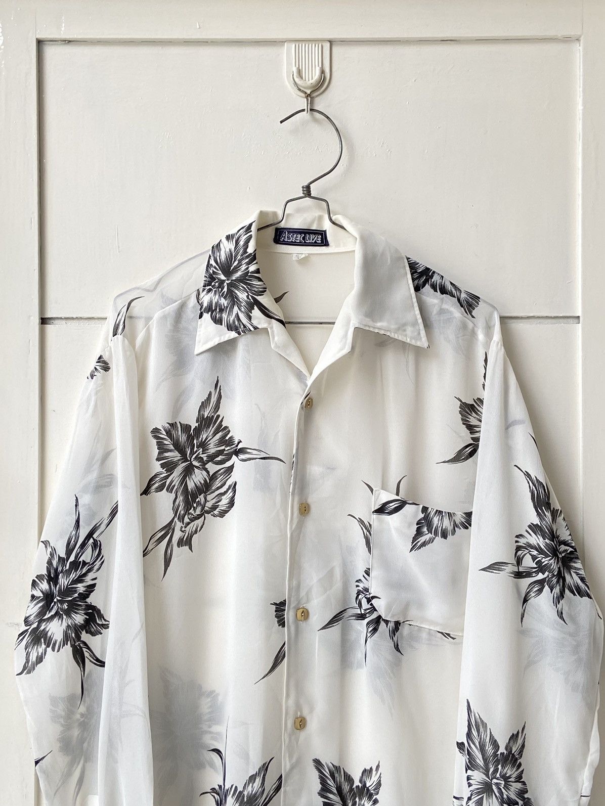 Designer × Japanese Brand ASTEC LIVE White Flower Motive Shirt Size US S / EU 44-46 / 1 - 2 Thumbnail