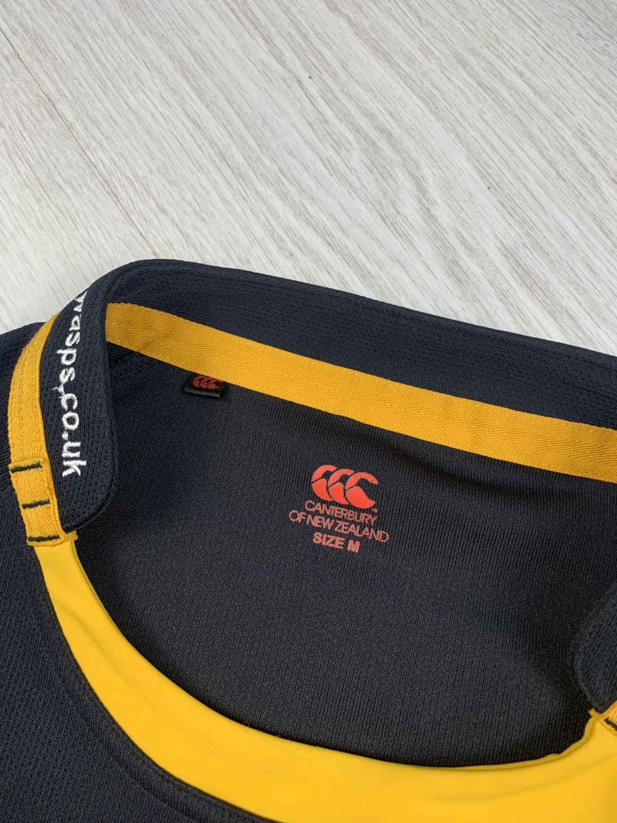 Canterbury of New Zealand London Wasps Rugby Home Shirt 2009/2010 - Canterbury Men’s Size US M / EU 48-50 / 2 - 6 Thumbnail