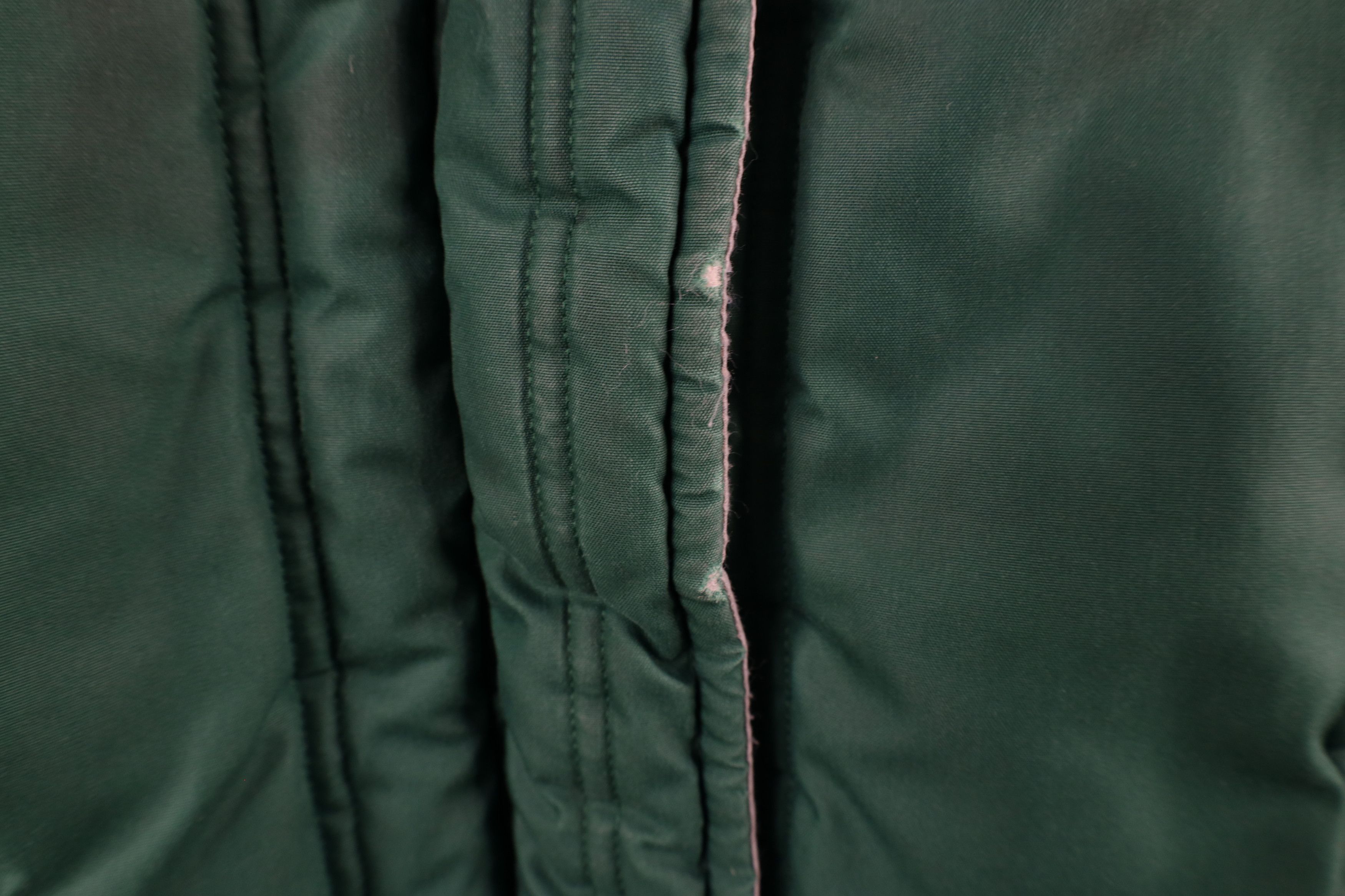 Vintage Vintage 70s Streetwear Hooded Quilted Puffer Jacket USA Size US L / EU 52-54 / 3 - 6 Thumbnail