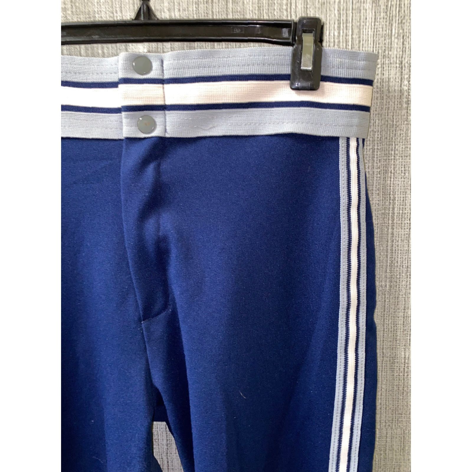 Vintage Vtg Bike Navy Blue/Gray Zip Fly Athletic Pants Size M(30 X 23) 30 X 23 Navy Blue Gray Zip Fly Athletic Pants Size M Bike Vtg Size US 30 / EU 46 - 2 Thumbnail
