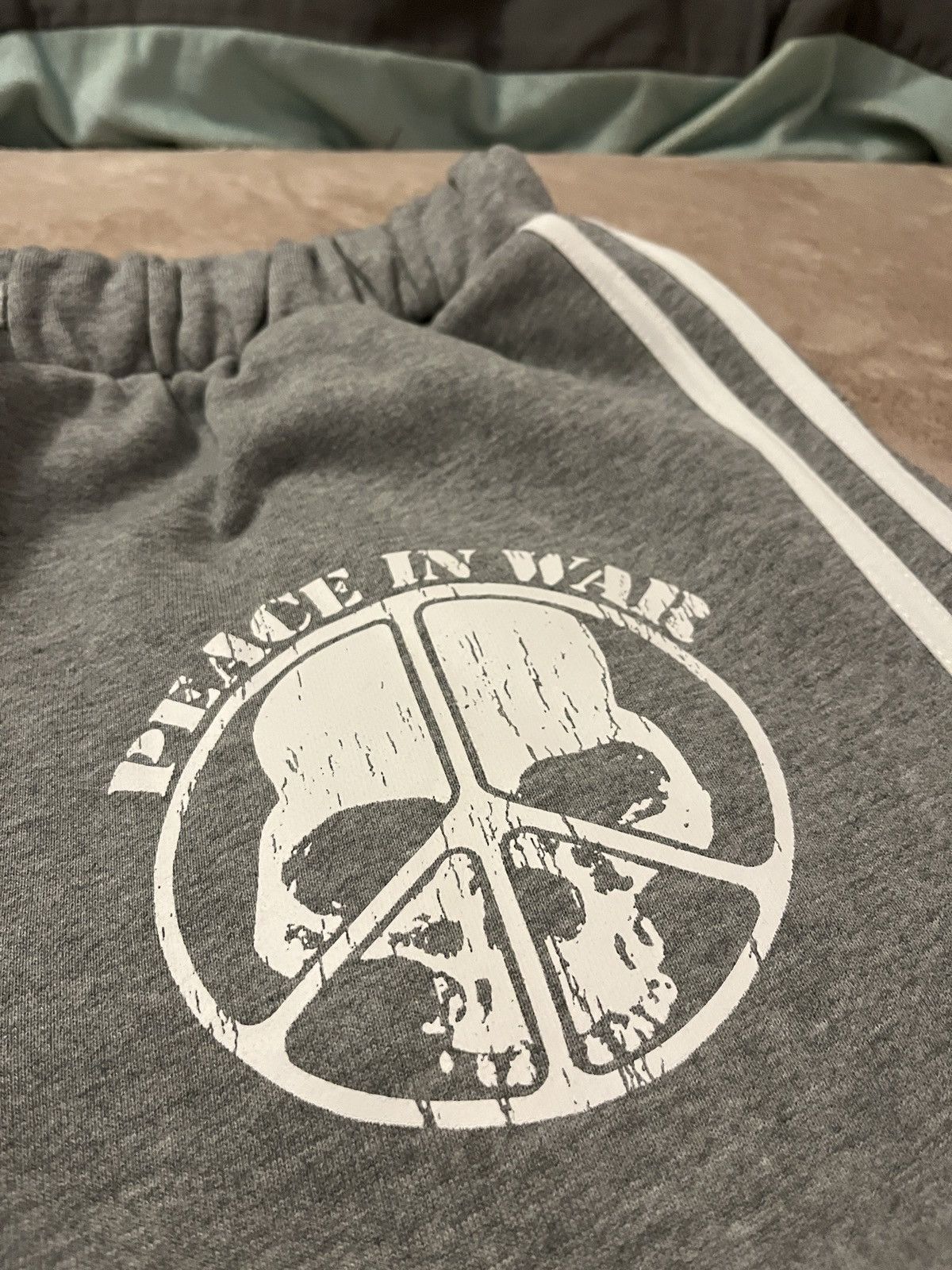 Other PeaceInWar Skull Sweatpants Size US 32 / EU 48 - 3 Thumbnail