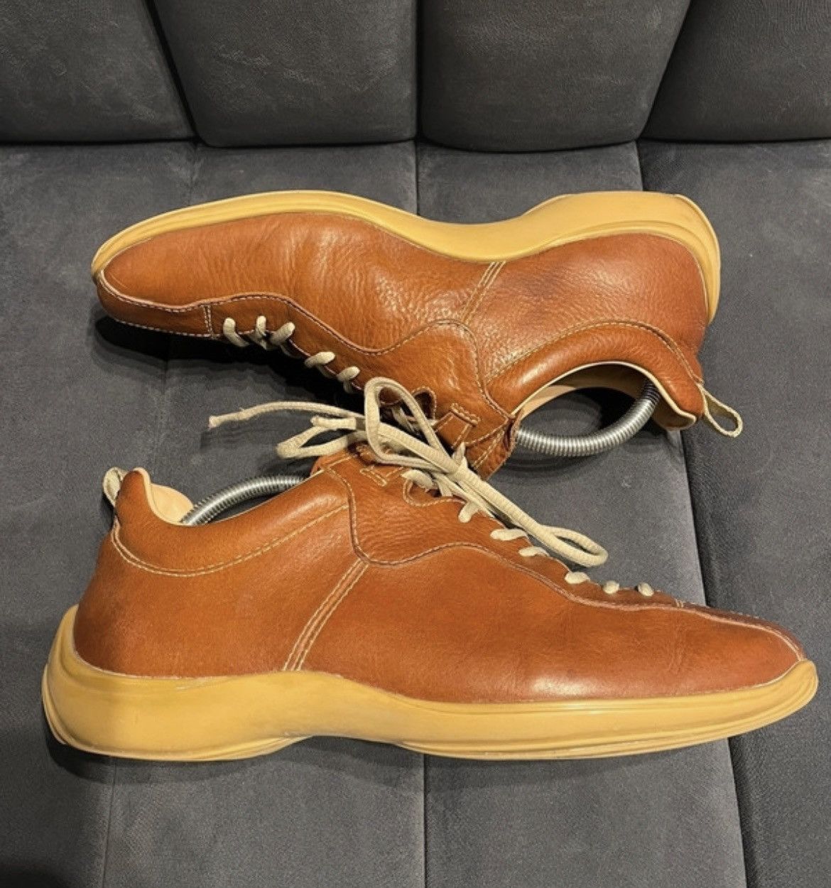 Prada Vintage Prada Men's Tan Brown Leather Lace Up Casual Shoes Size US 11 / EU 44 - 1 Thumbnail