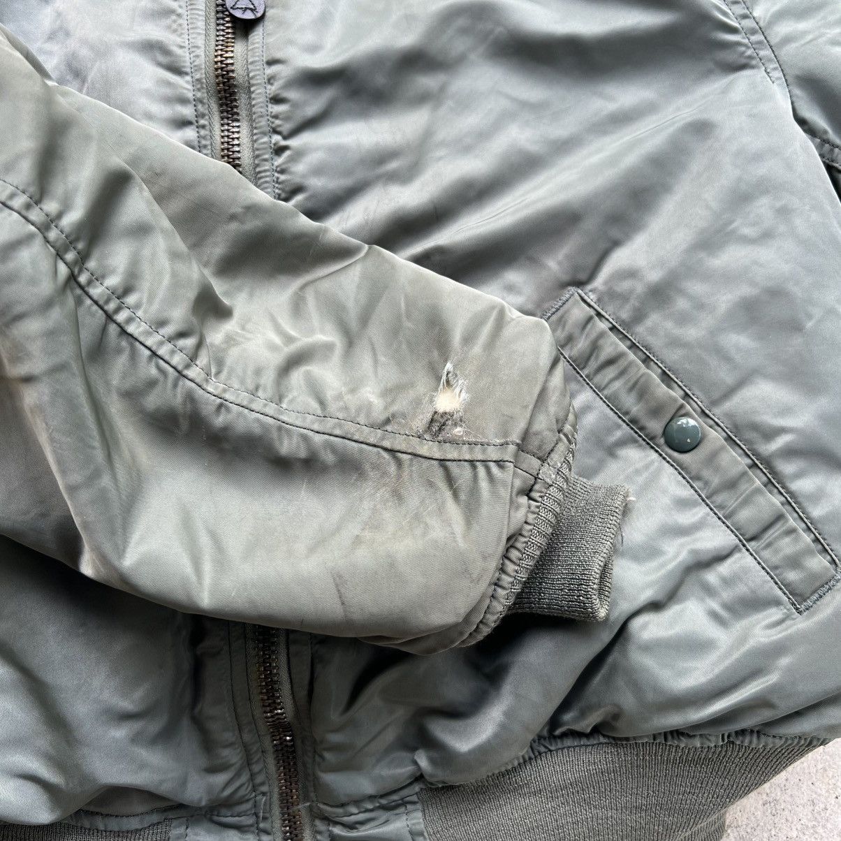 Alpha Industries × Vintage “VINTAGE” INTERMEDIATE MA-1 ALPHA INDUSTRIES BOMBER JACKET Size US L / EU 52-54 / 3 - 6 Thumbnail