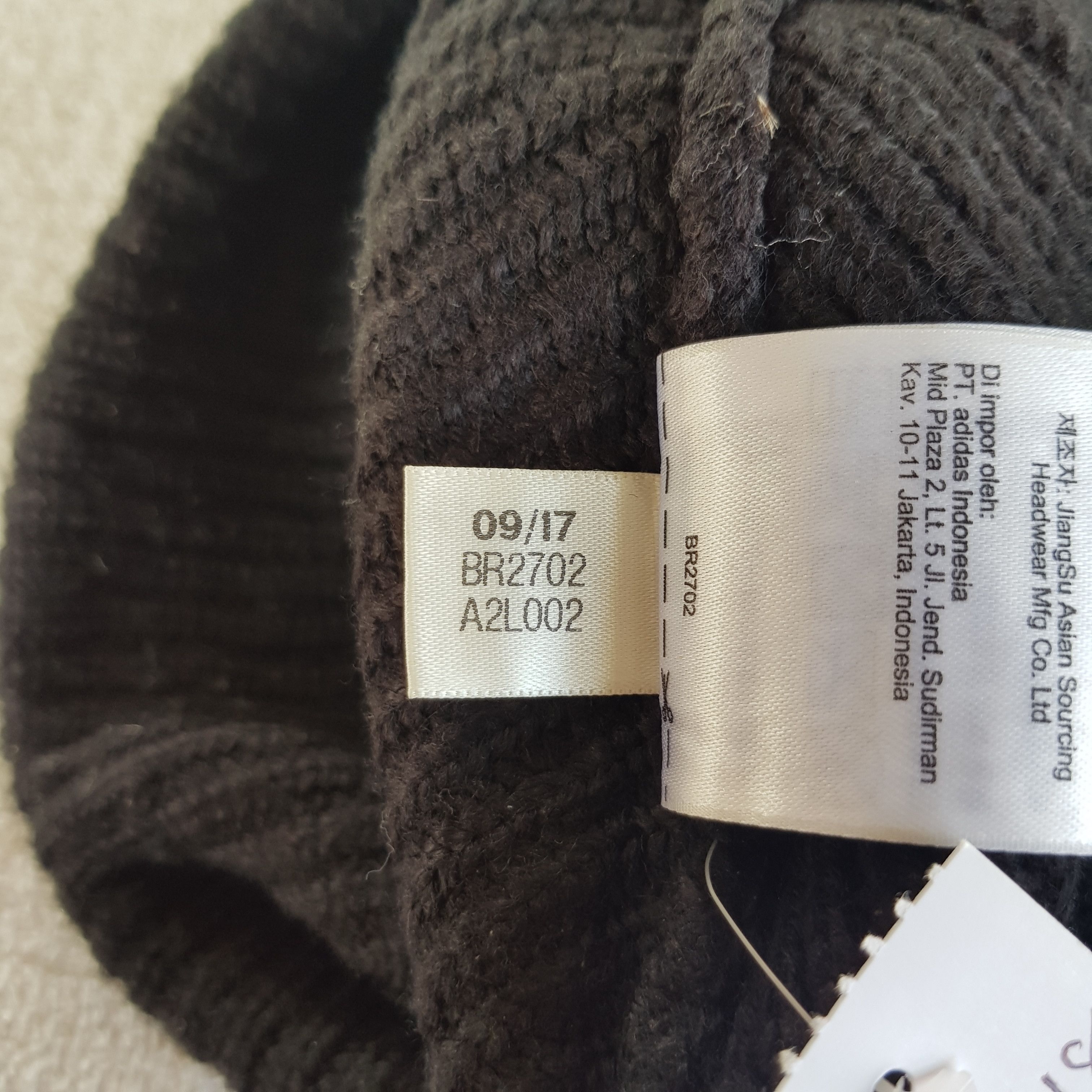 Adidas Vintage Adidas Beanie Snow Caps Hats Size ONE SIZE - 13 Thumbnail