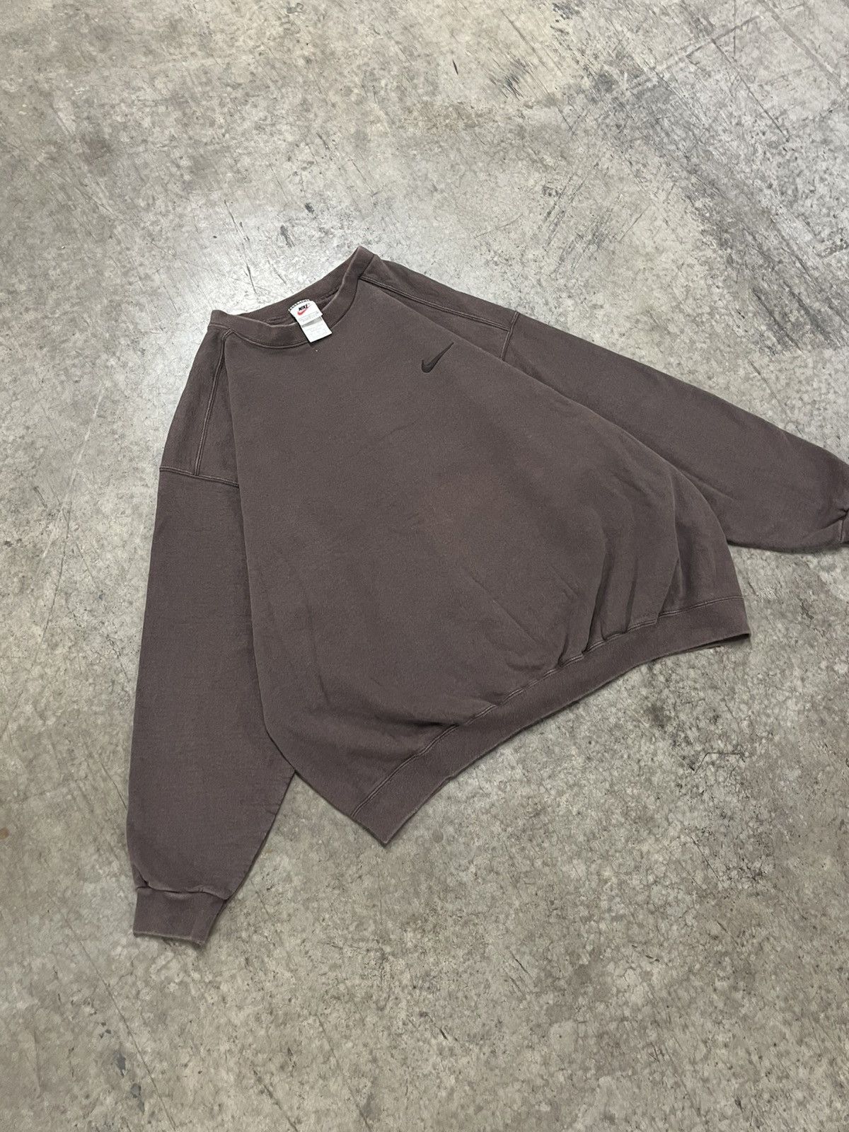 Nike × Vintage Nike vintage 90s two tone mocha brown boxy fit crewneck Size US XL / EU 56 / 4 - 3 Thumbnail
