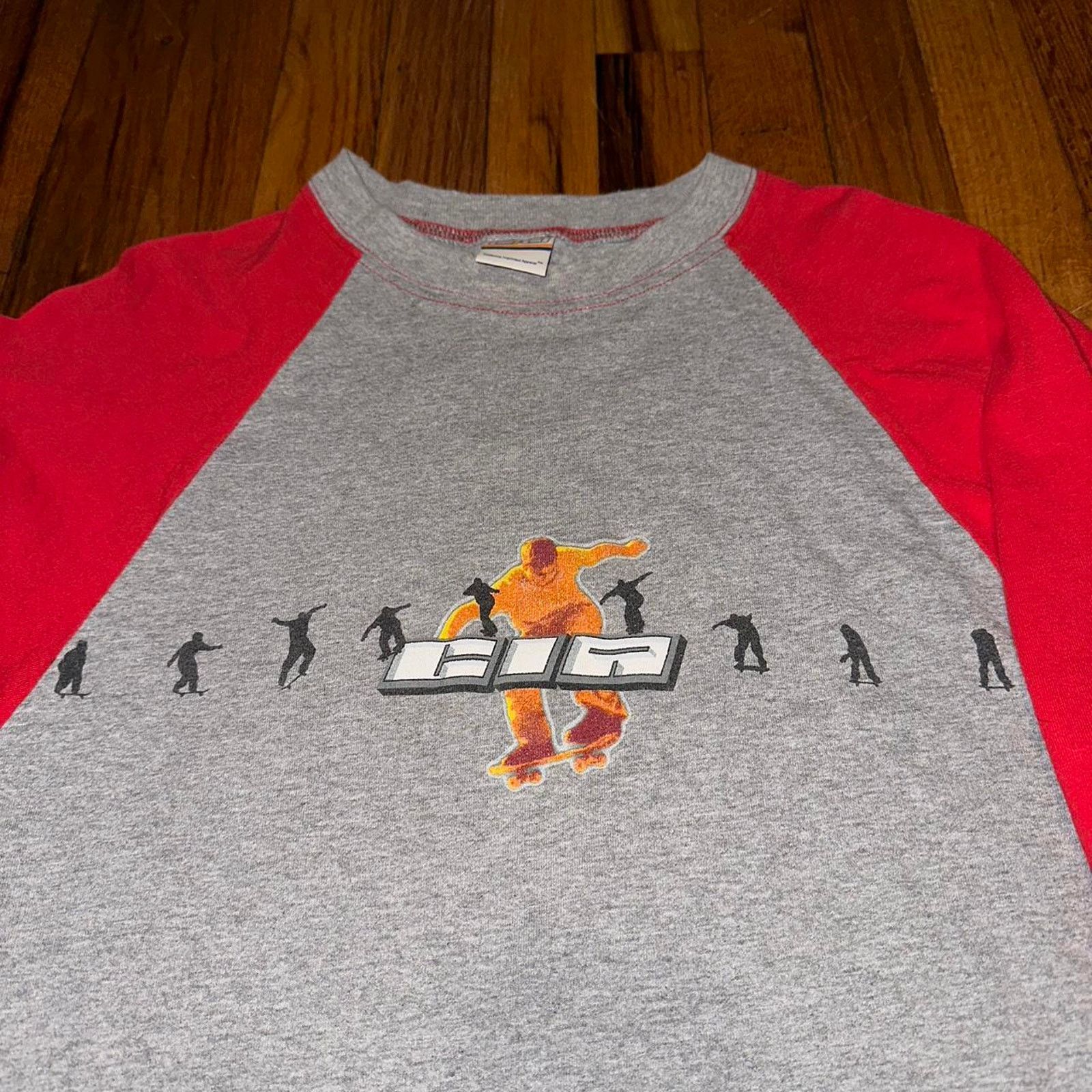 Vintage Vintage CIA California Apparel Skate Raglan T Shirt size M Size US M / EU 48-50 / 2 - 2 Thumbnail