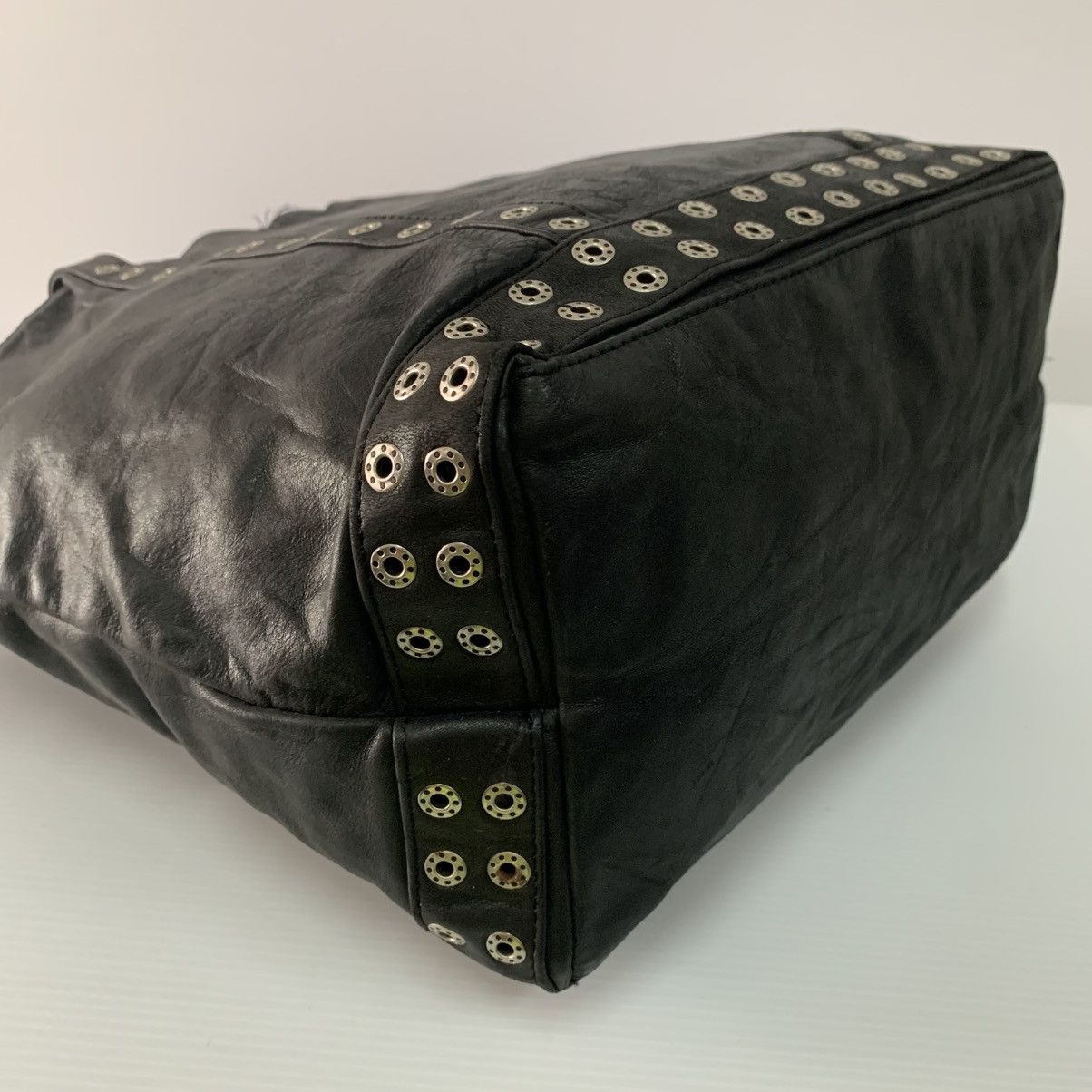 Vanessa Bruno 🔥‼️HOT ITEM‼️🔥Authentic Vanessa Bruno Leather Shoulder Bag Size ONE SIZE - 4 Thumbnail
