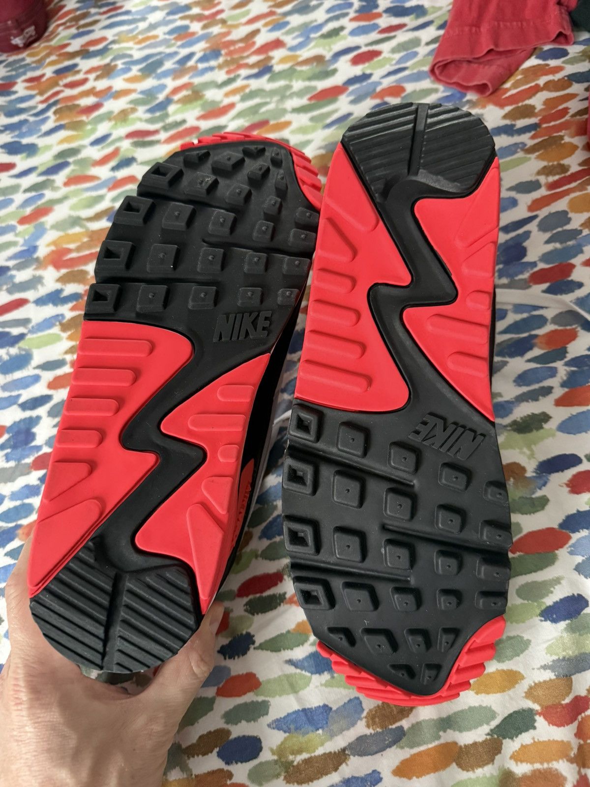 Nike NIKE Air Max 90 Infrared Size 10.5 – Classic OG Colorway Size US 10.5 / EU 43-44 - 3 Thumbnail