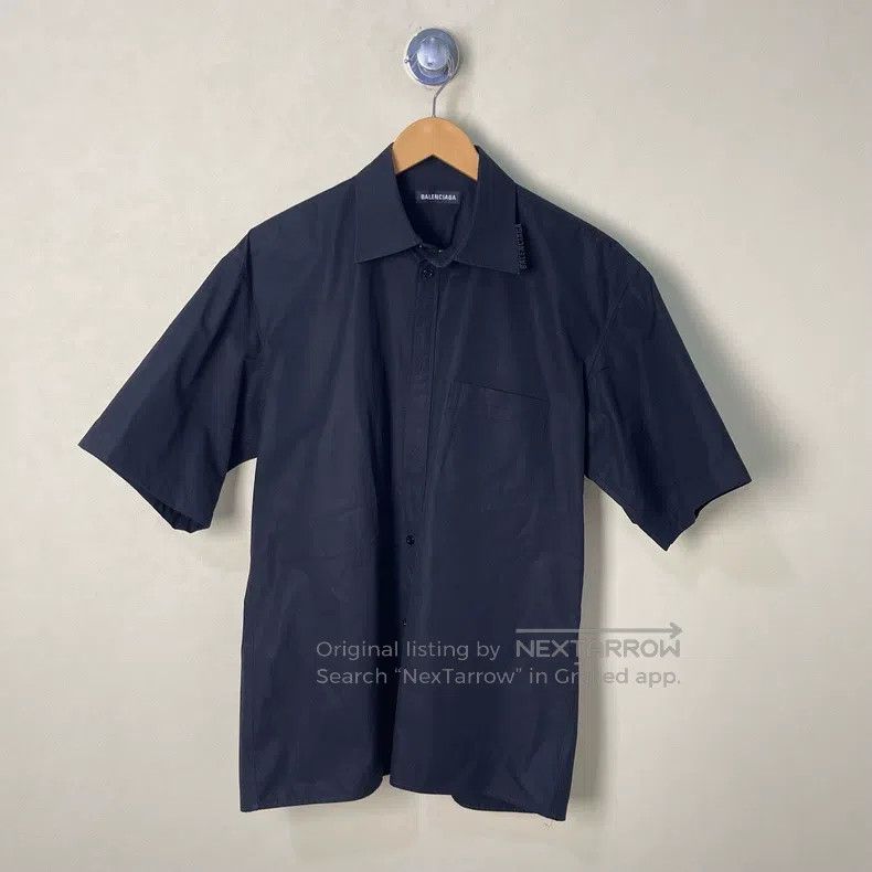 Balenciaga Balenciaga size 37 Collar small logo silhouette shirt shor Size US XS / EU 42 / 0 - 1 Thumbnail