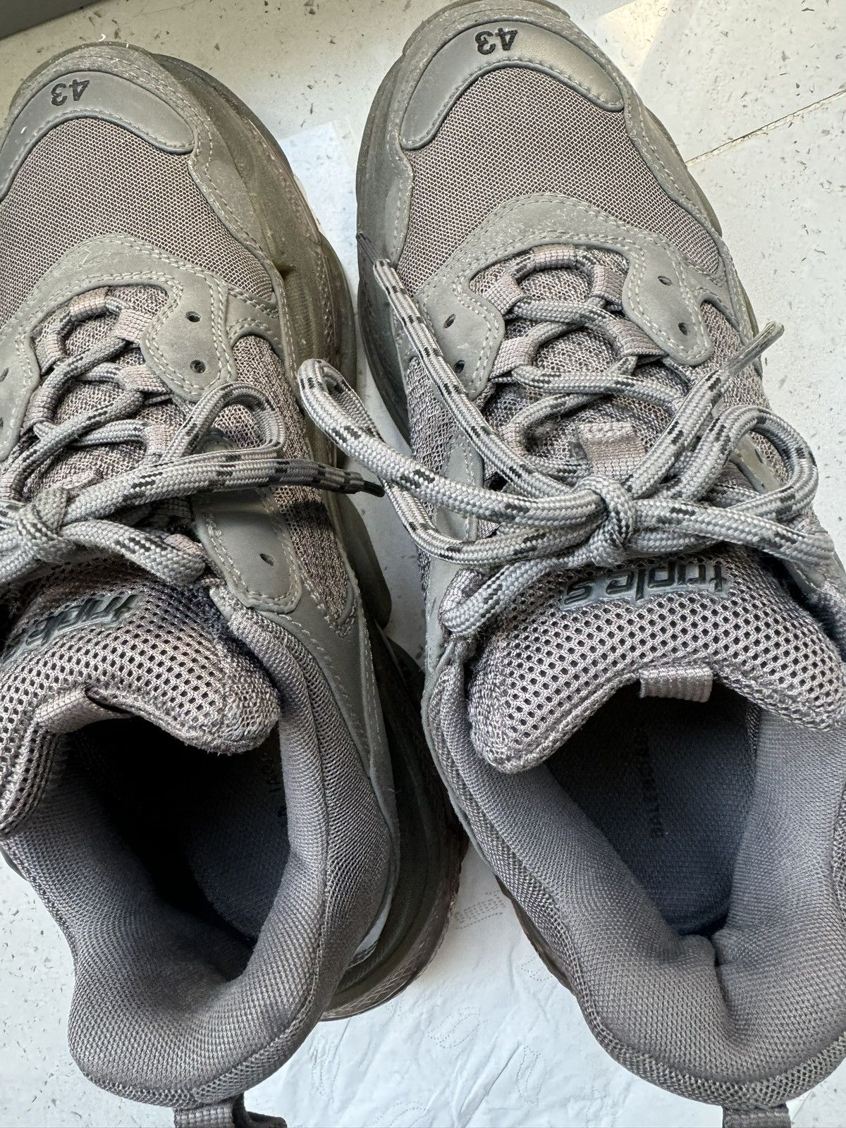 Balenciaga Balenciaga Triple S sneaker Size US 9 / EU 42 - 17 Thumbnail