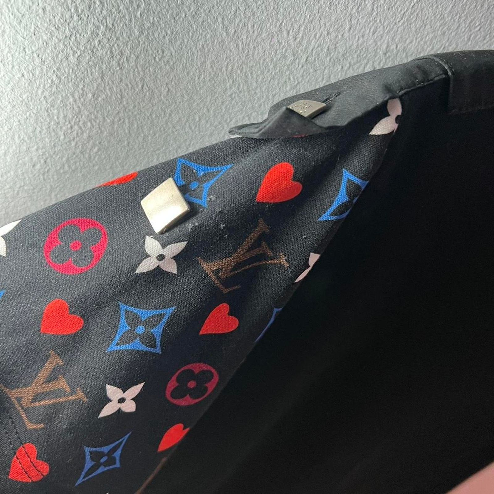 Louis Vuitton Louis Vuitton game on t-shirt Size US XS / EU 42 / 0 - 4 Thumbnail