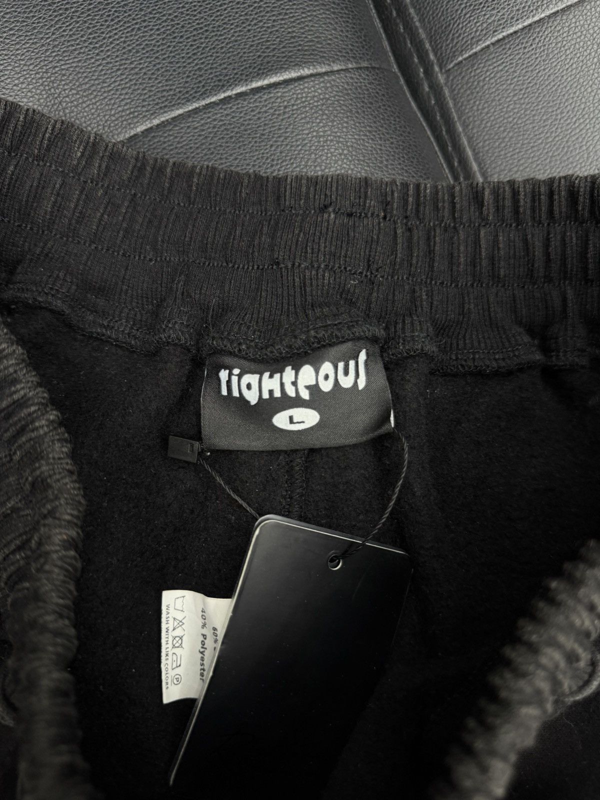 Other We Are Righteous Black Cotton Shorts Size Large (NEW) Size US 31 - 6 Thumbnail