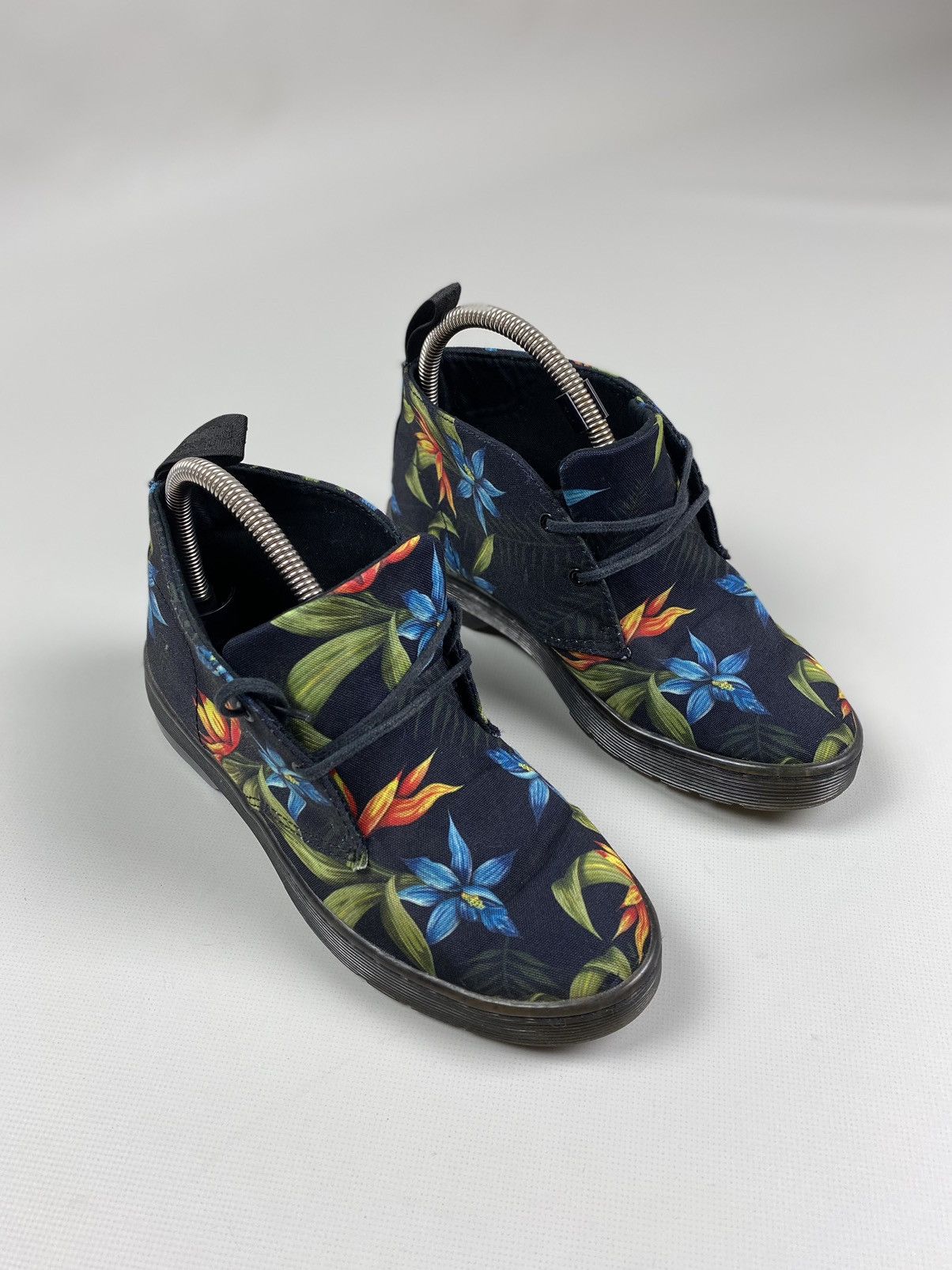 Dr. Martens Dr. Martens Daytona ladies floral pattern shoes boots Size US 6 / IT 36 - 2 Thumbnail