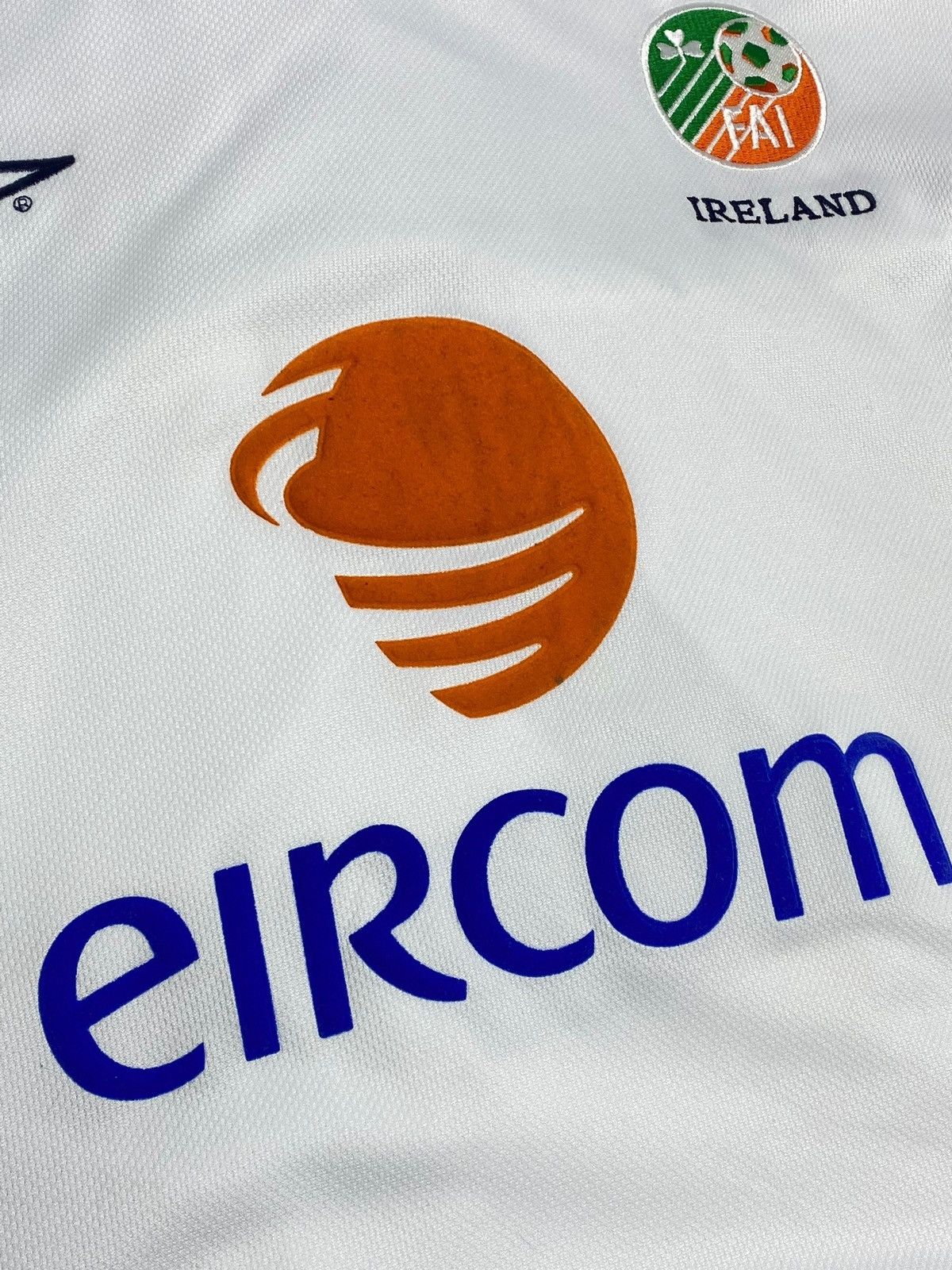 Umbro #2 O’Shea Ireland National Team 2002 Away Football Shirt Size US XL / EU 56 / 4 - 18 Thumbnail