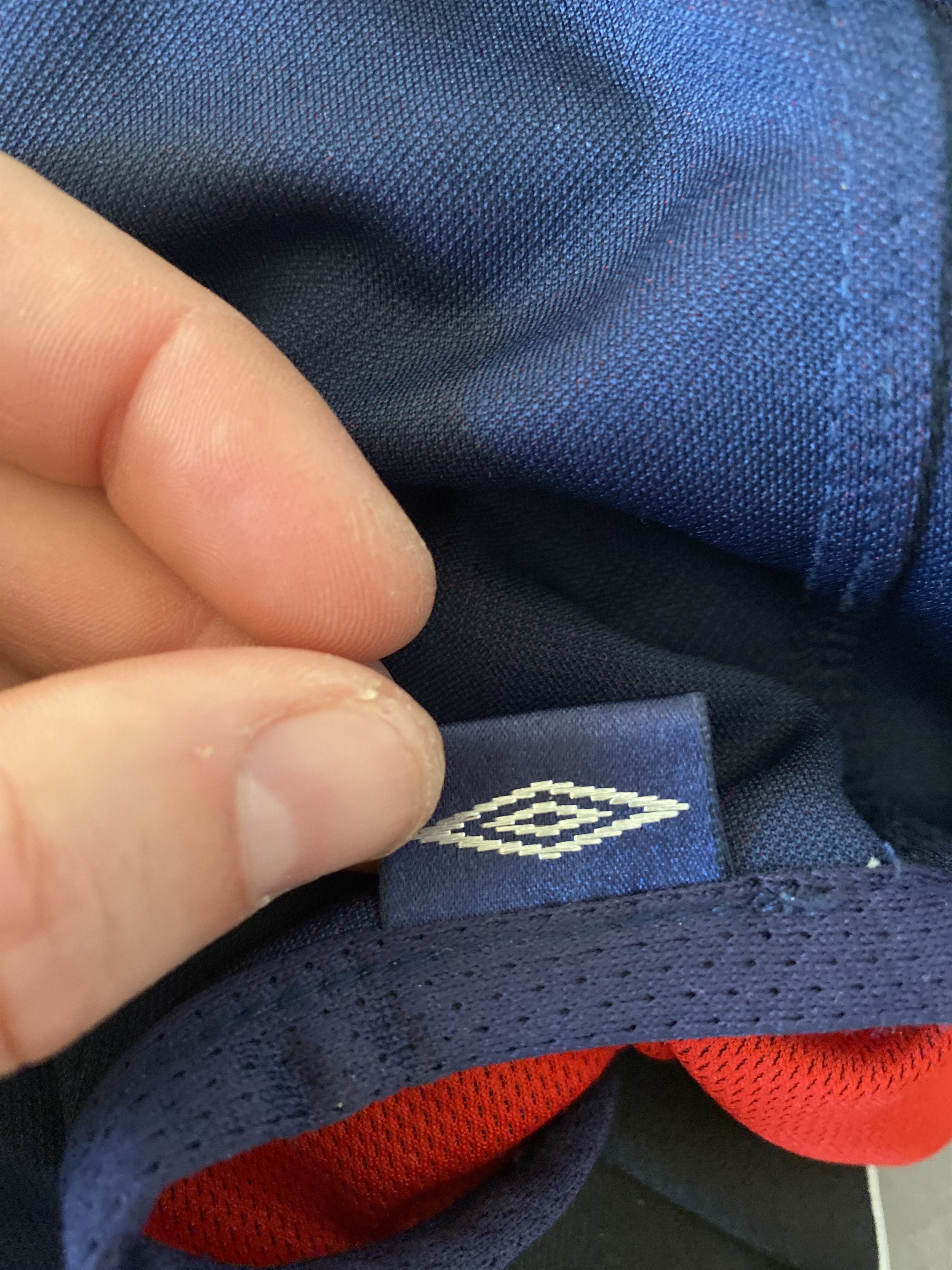 Umbro Vintage ENGLAND - Umbro - 2002 - 2004 - XL/2XL - UNIQUE Size US XL / EU 56 / 4 - 6 Thumbnail