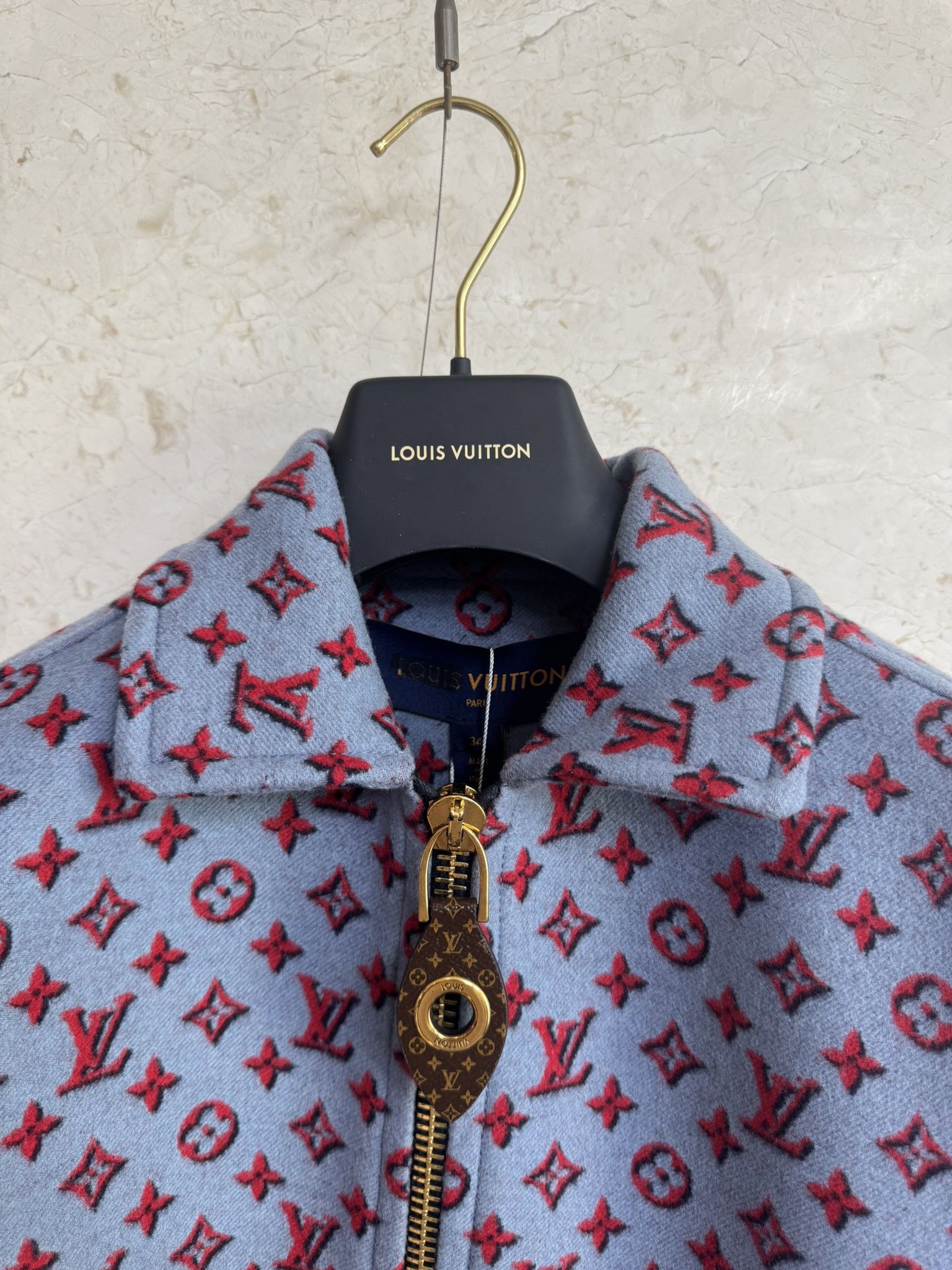 Louis Vuitton LOUIS VUITTON 3D Monogram Zip Jacket – Model 1ABR8F Size US S / EU 44-46 / 1 - 4 Thumbnail