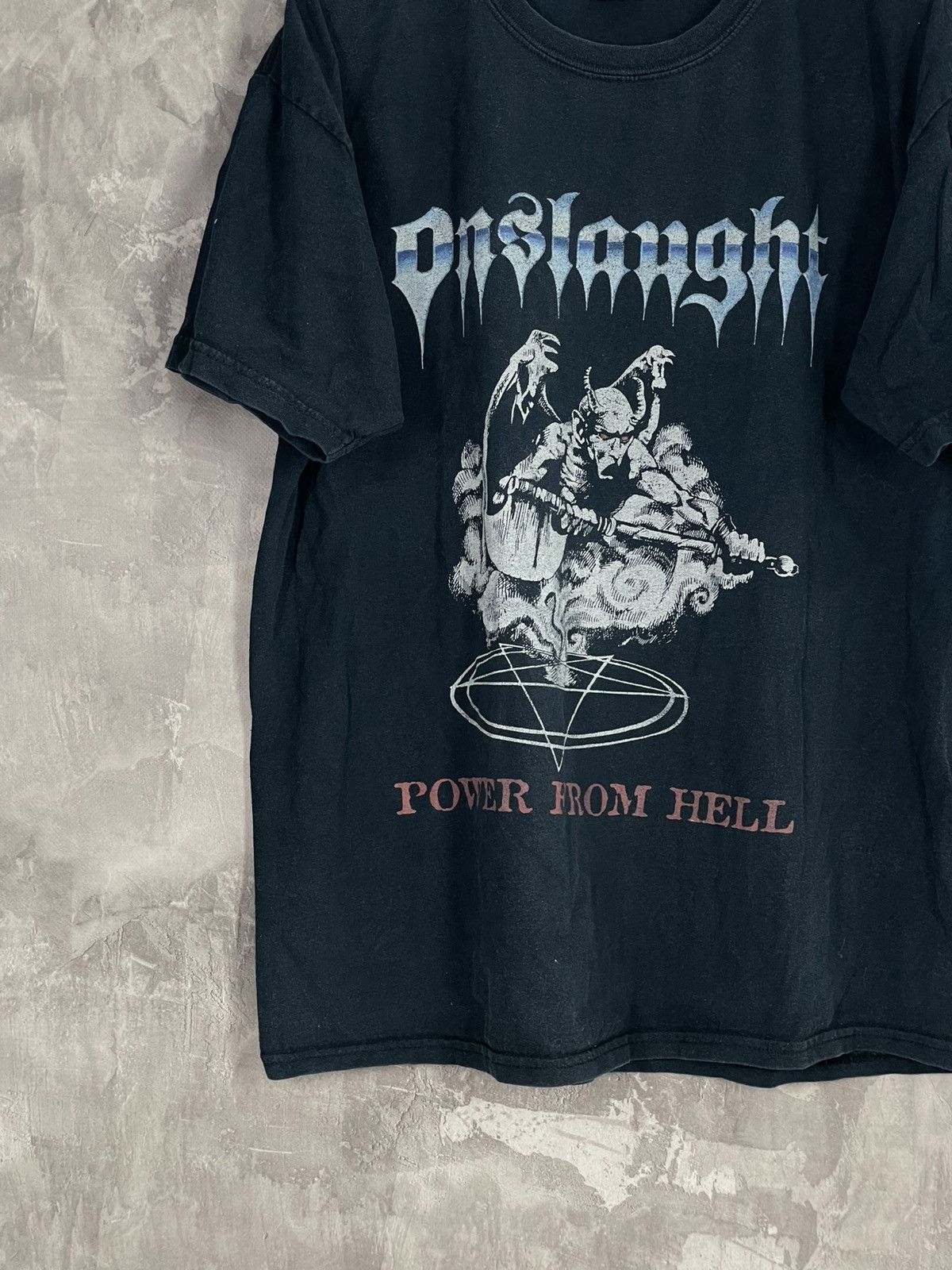 Band Tees × Vintage Vintage Onslaught Rock Metal Horror T shirt Size US L / EU 52-54 / 3 - 5 Thumbnail