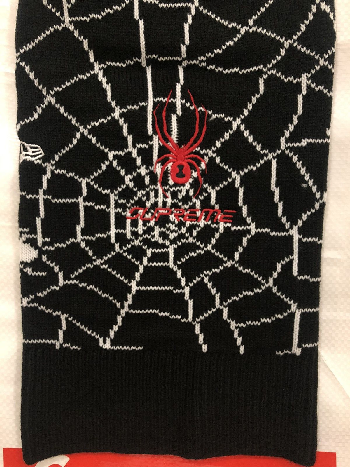 Supreme Spyder Web Balaclava 22FW ブラック新品 Supreme Spyder Web Lightweight Balaclava (FW22) - $58